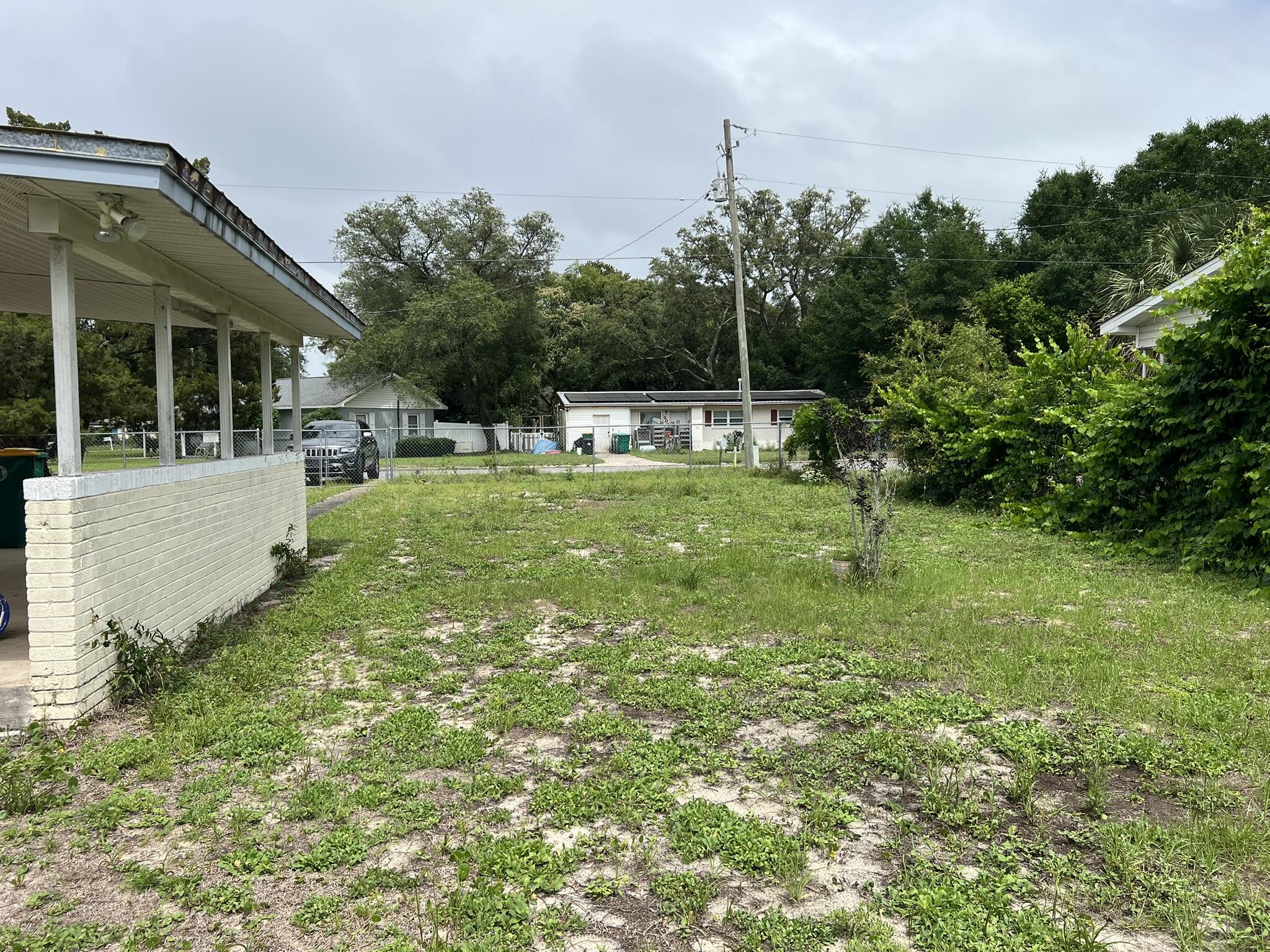 GARNIERS BEACH 2ND - Residential