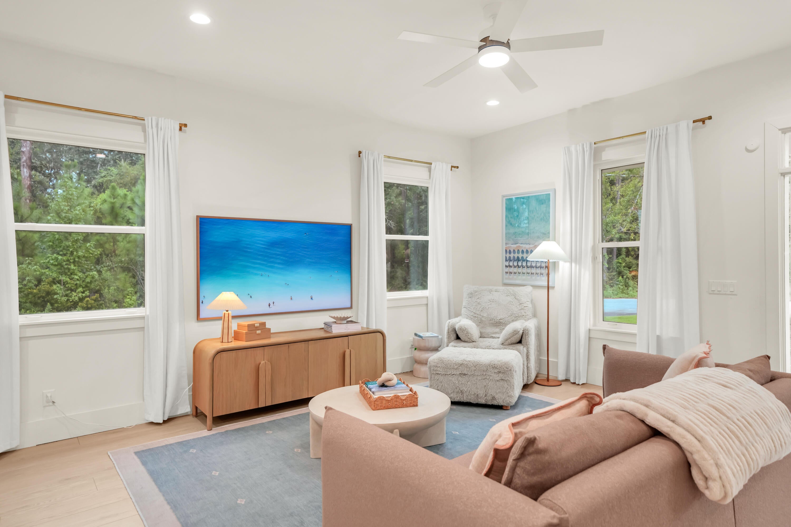 BAY MAGNOLIA - Residential