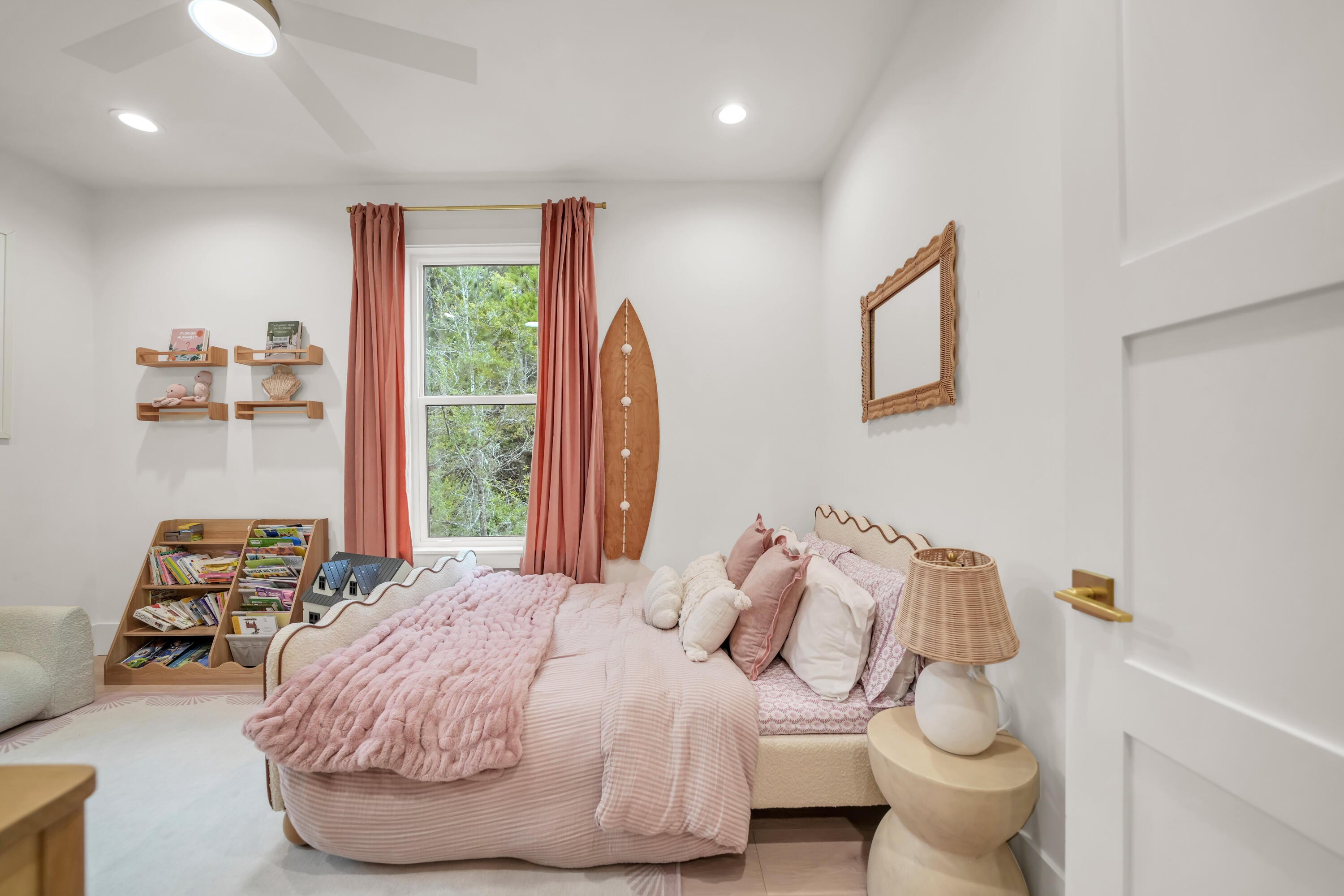 BAY MAGNOLIA - Residential