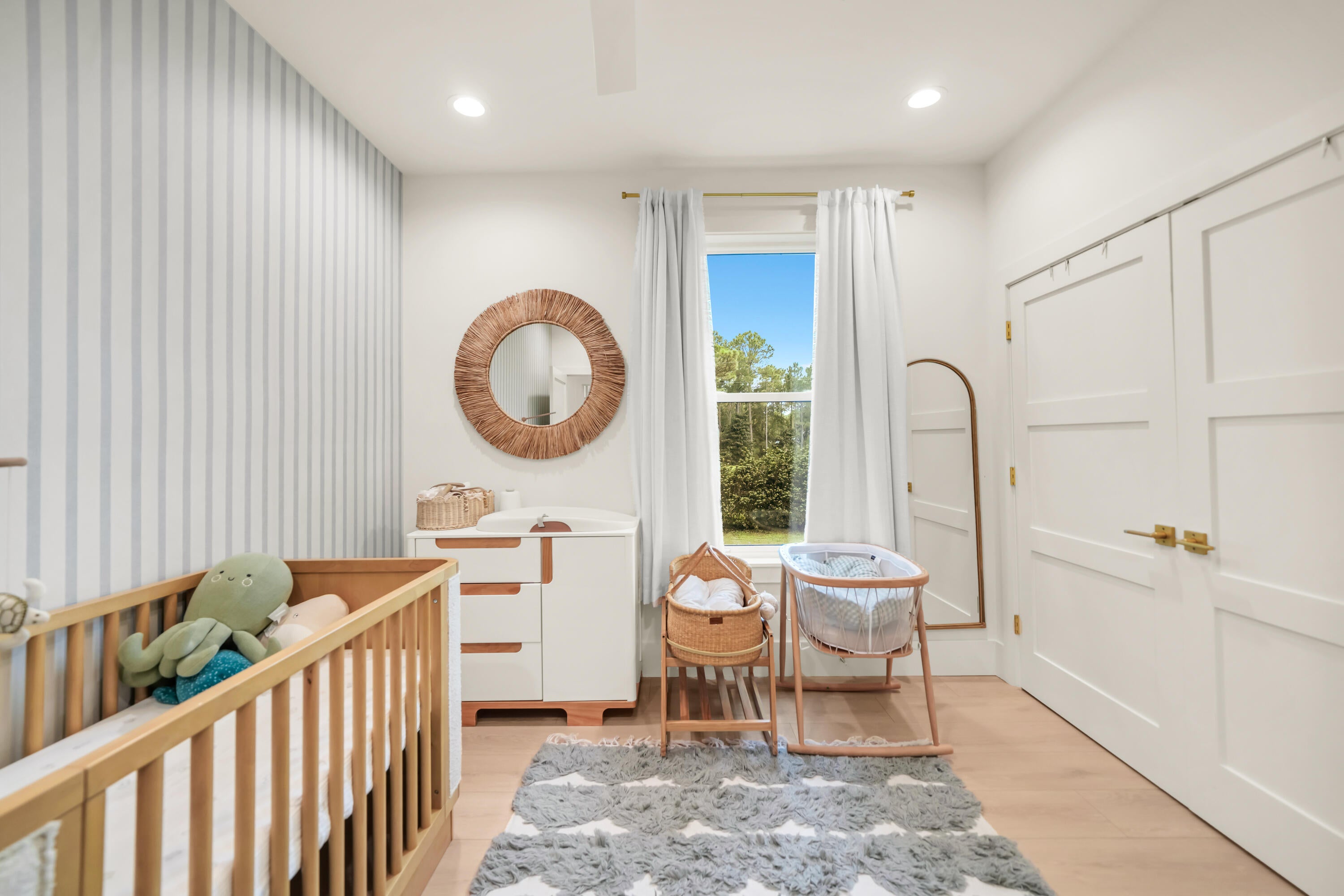 BAY MAGNOLIA - Residential