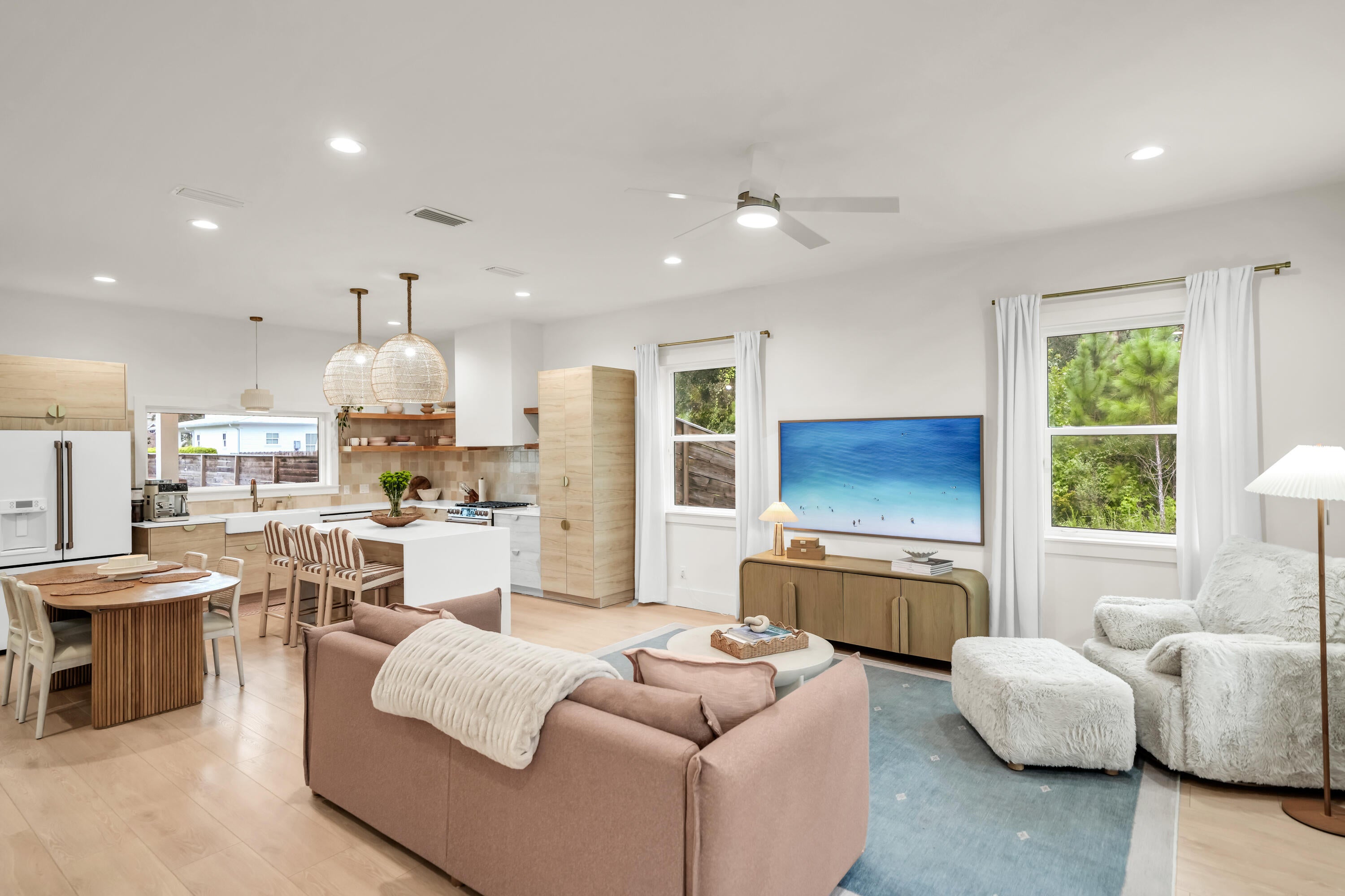 BAY MAGNOLIA - Residential