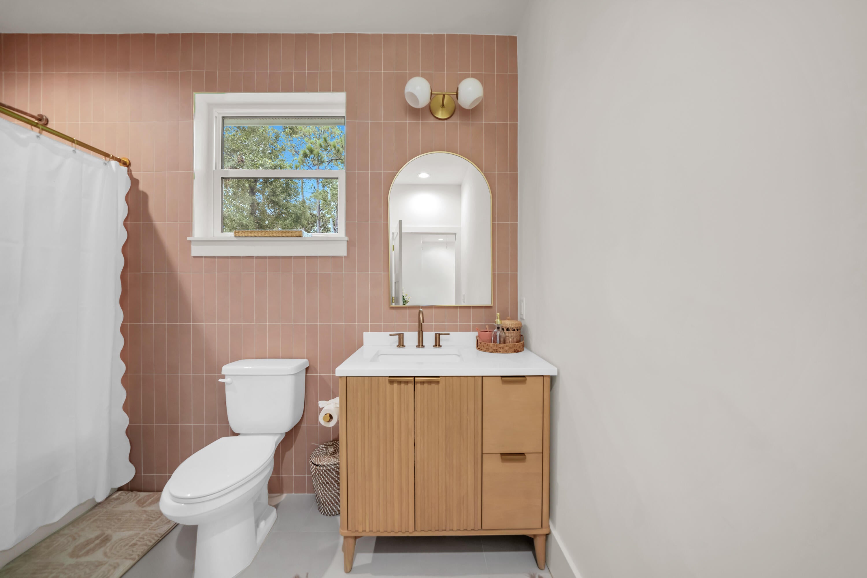 BAY MAGNOLIA - Residential