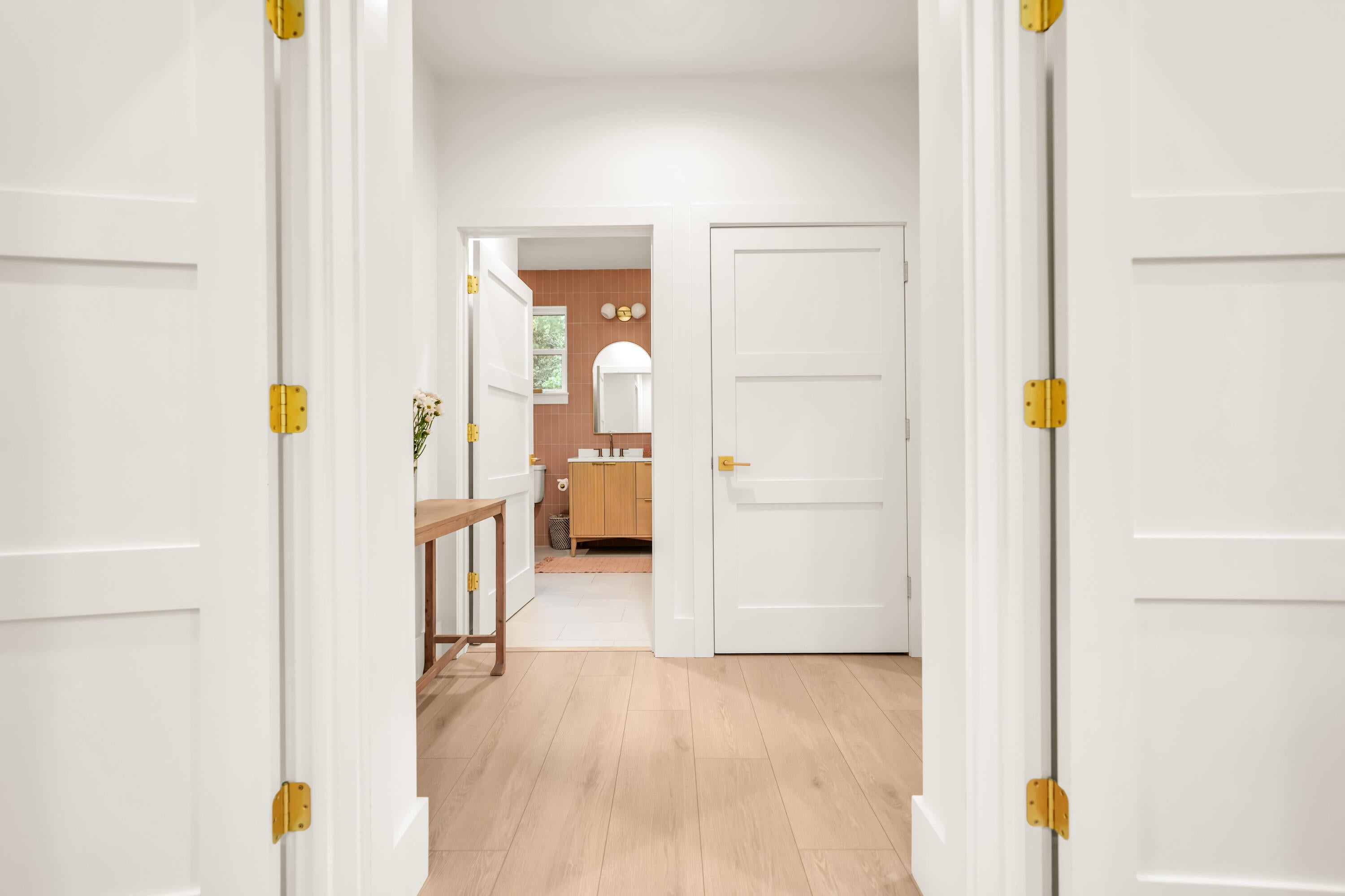 BAY MAGNOLIA - Residential