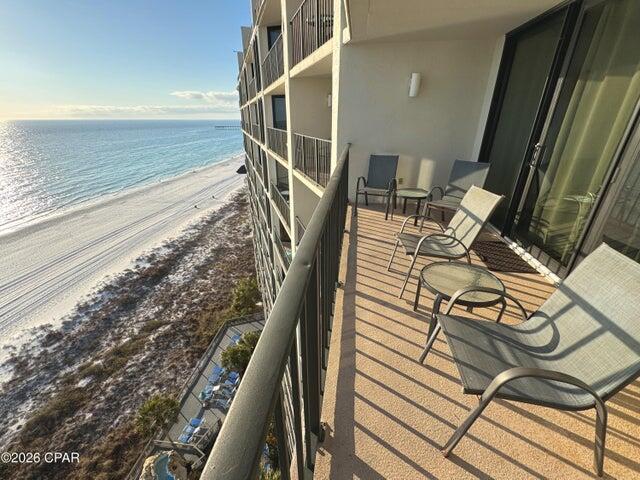 EDGEWATER BEACH - Residential