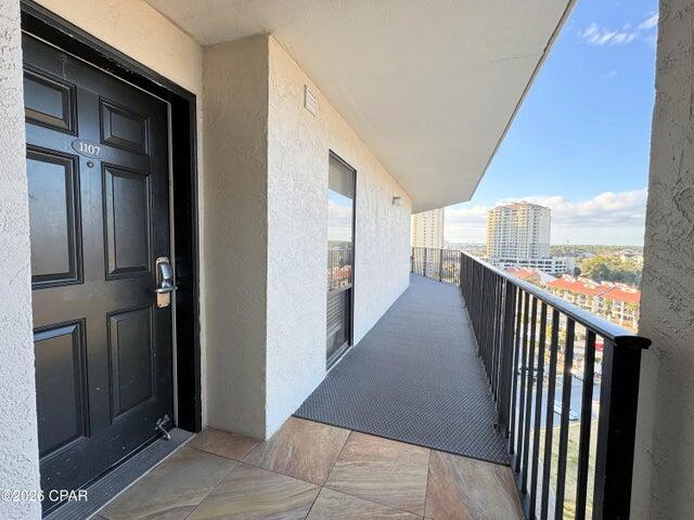 EDGEWATER BEACH - Residential