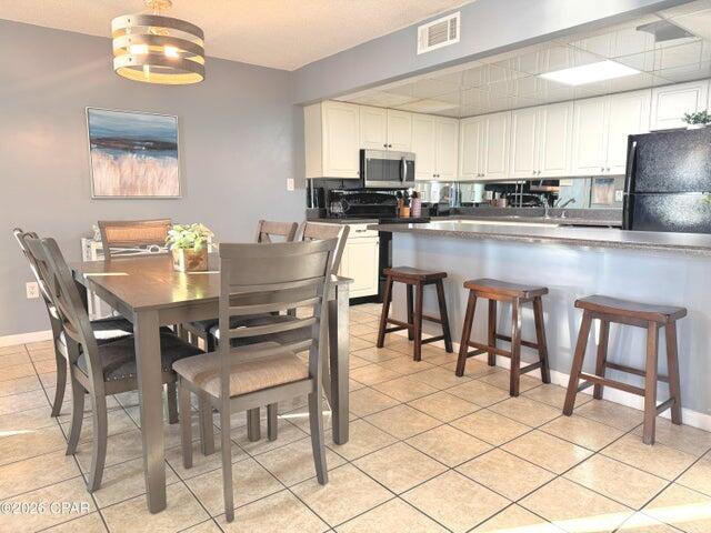 EDGEWATER BEACH - Residential