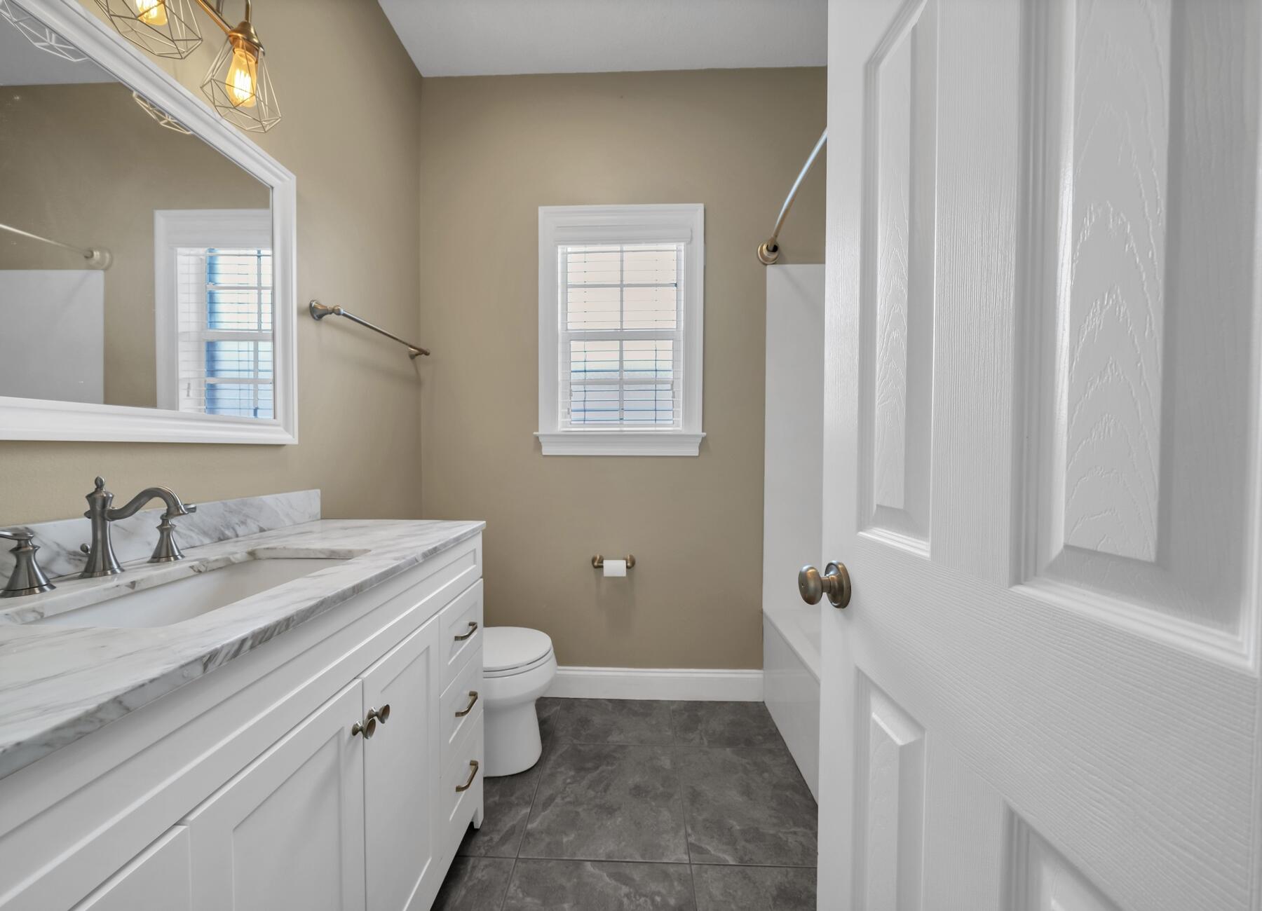 PARKWOOD ESTATES PH 1 BLUEWATER BAY - Residential Lease