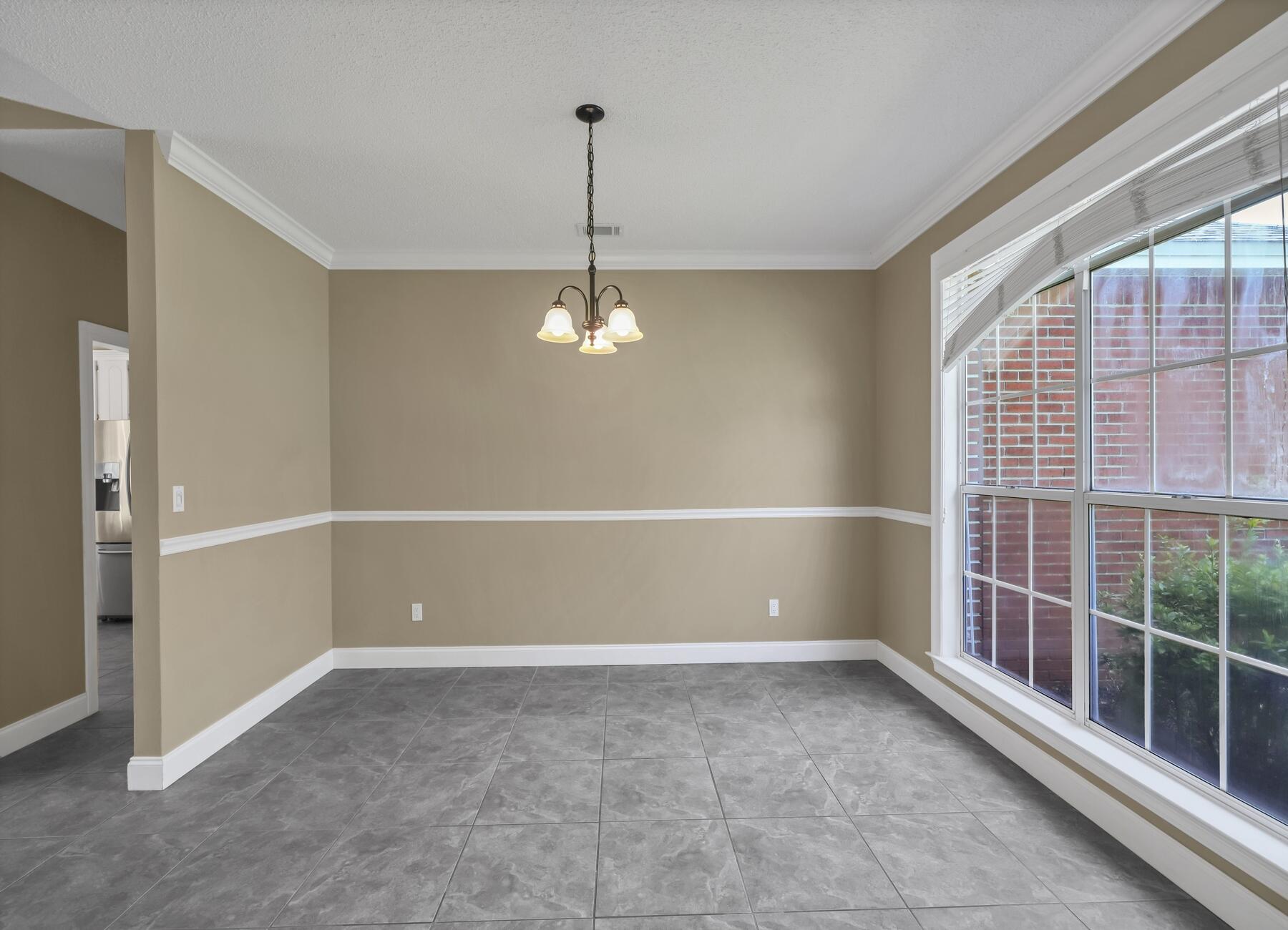 PARKWOOD ESTATES PH 1 BLUEWATER BAY - Residential Lease