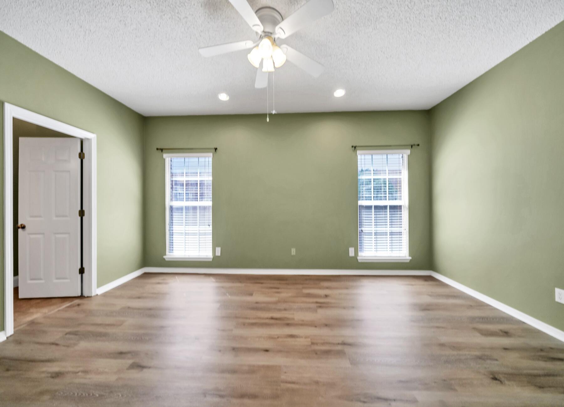 PARKWOOD ESTATES PH 1 BLUEWATER BAY - Residential Lease