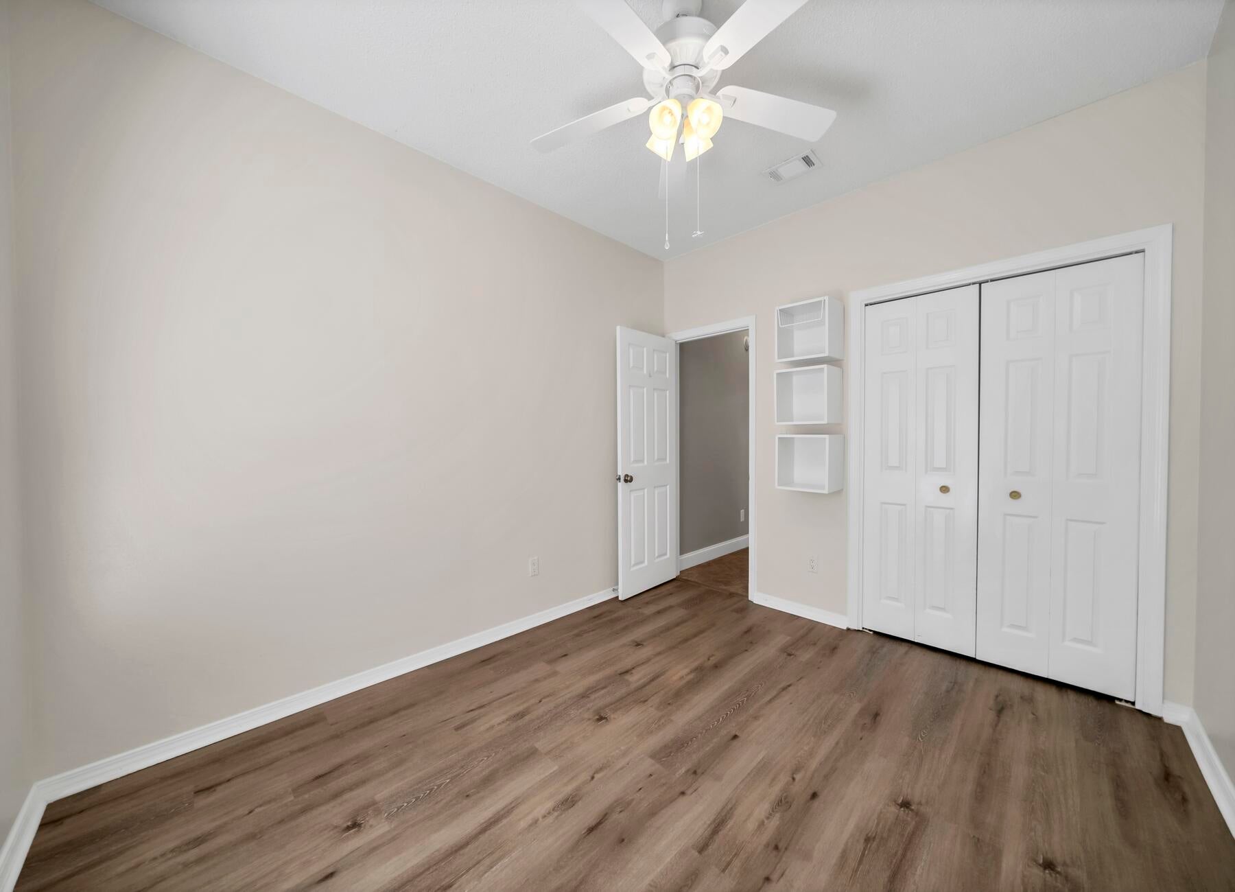 PARKWOOD ESTATES PH 1 BLUEWATER BAY - Residential Lease