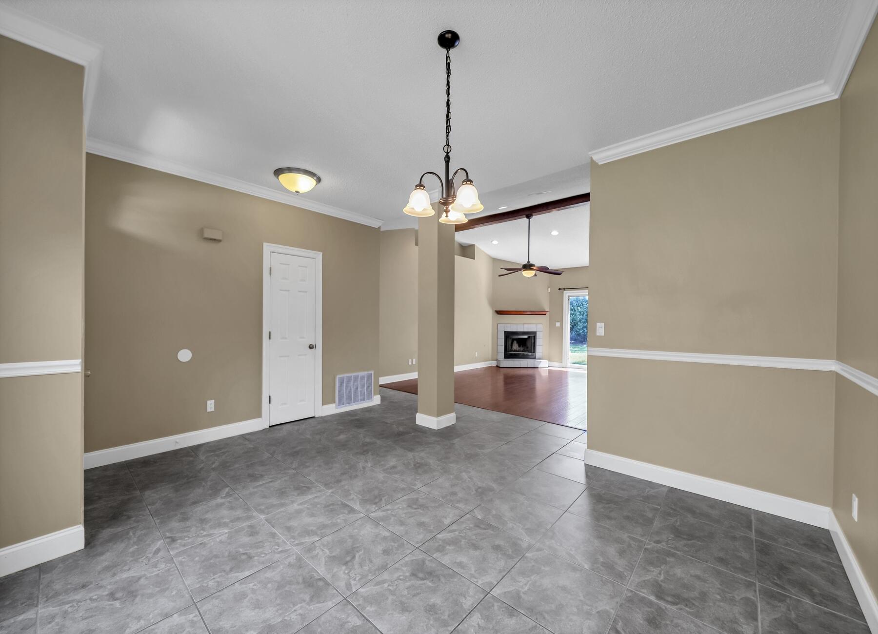 PARKWOOD ESTATES PH 1 BLUEWATER BAY - Residential Lease