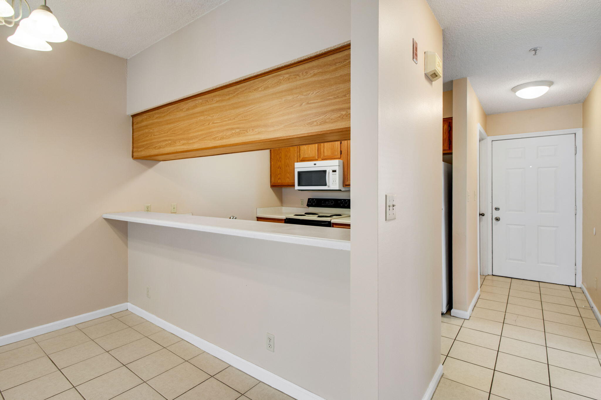 POINT OF VIEW Condo - Residential Lease