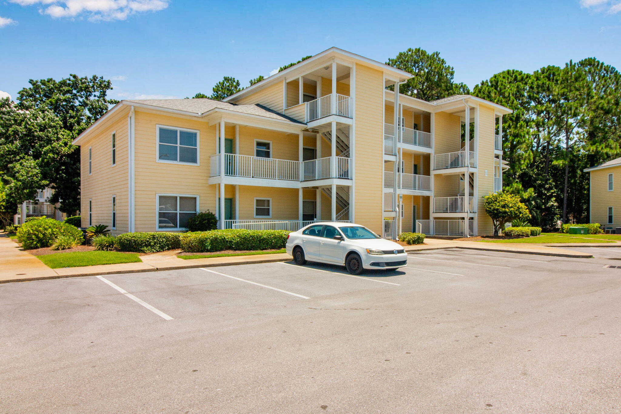 Retreat to Point of View in Sandestin. This lovely 2BD/2BA second floor condo for rent, in Sandestin offers a great open floor plan, spacious balcony and convenient location. Enjoy being within walking distance of Sacred Heart Hospital, Grand Boulevard, and just a short car ride across Highway 98 away from the beautiful beaches of South Walton. The kitchen, living, and dining areas are lined with easy-to-clean tile floors, and the back deck faces a secluded wooded area. Condo has all major appliances, including an 'as is' washer/dryer.

We are sorry this rental is not pet-friendly and does not permit smoking.

Tenant pays for all utilities. Holding fee is due within 24hrs of approval. Lease must start within 14 days of payment. Lease Prep Fee of $75 is due prior to move in. Renters insurance is required. Property is available for a 12-month lease. Sorry, this property is not pet friendly.