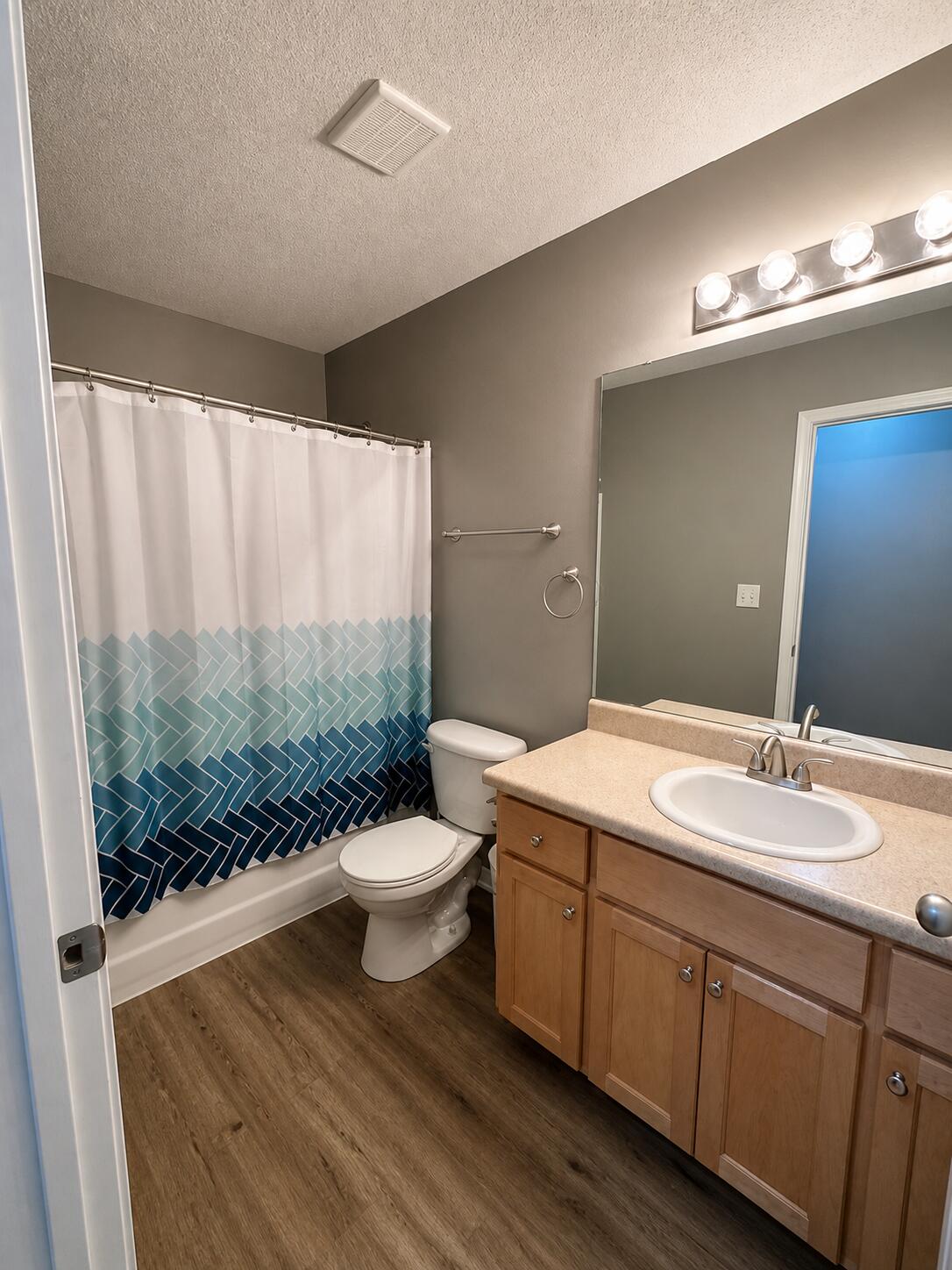LEE FARM - Residential Lease