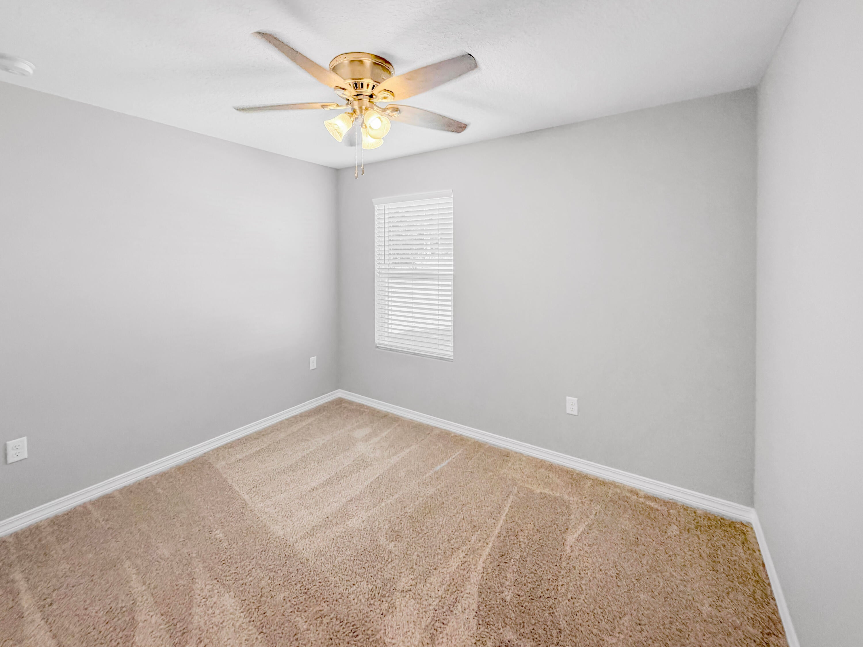 PARTRIDGE HILLS - Residential