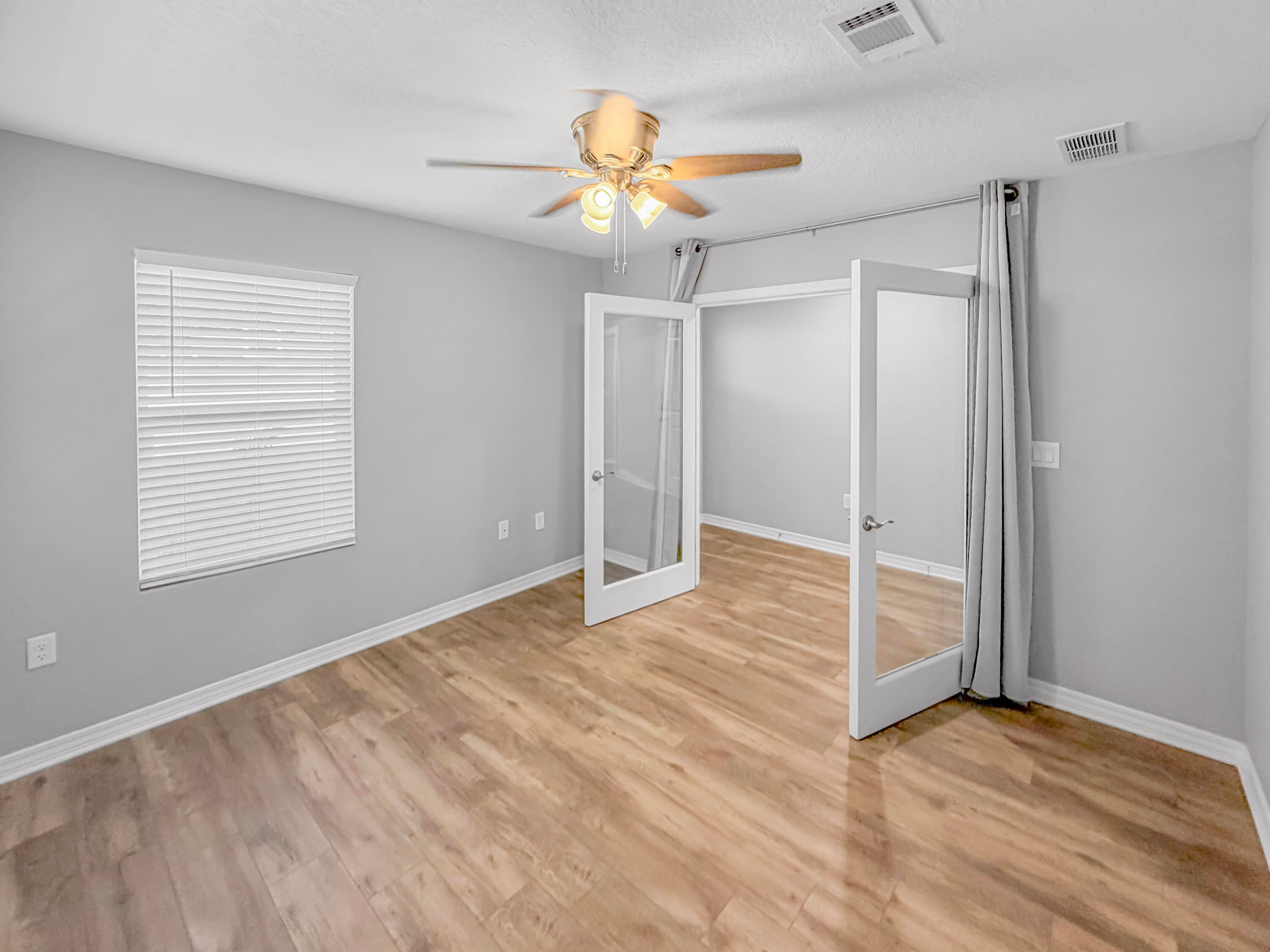 PARTRIDGE HILLS - Residential