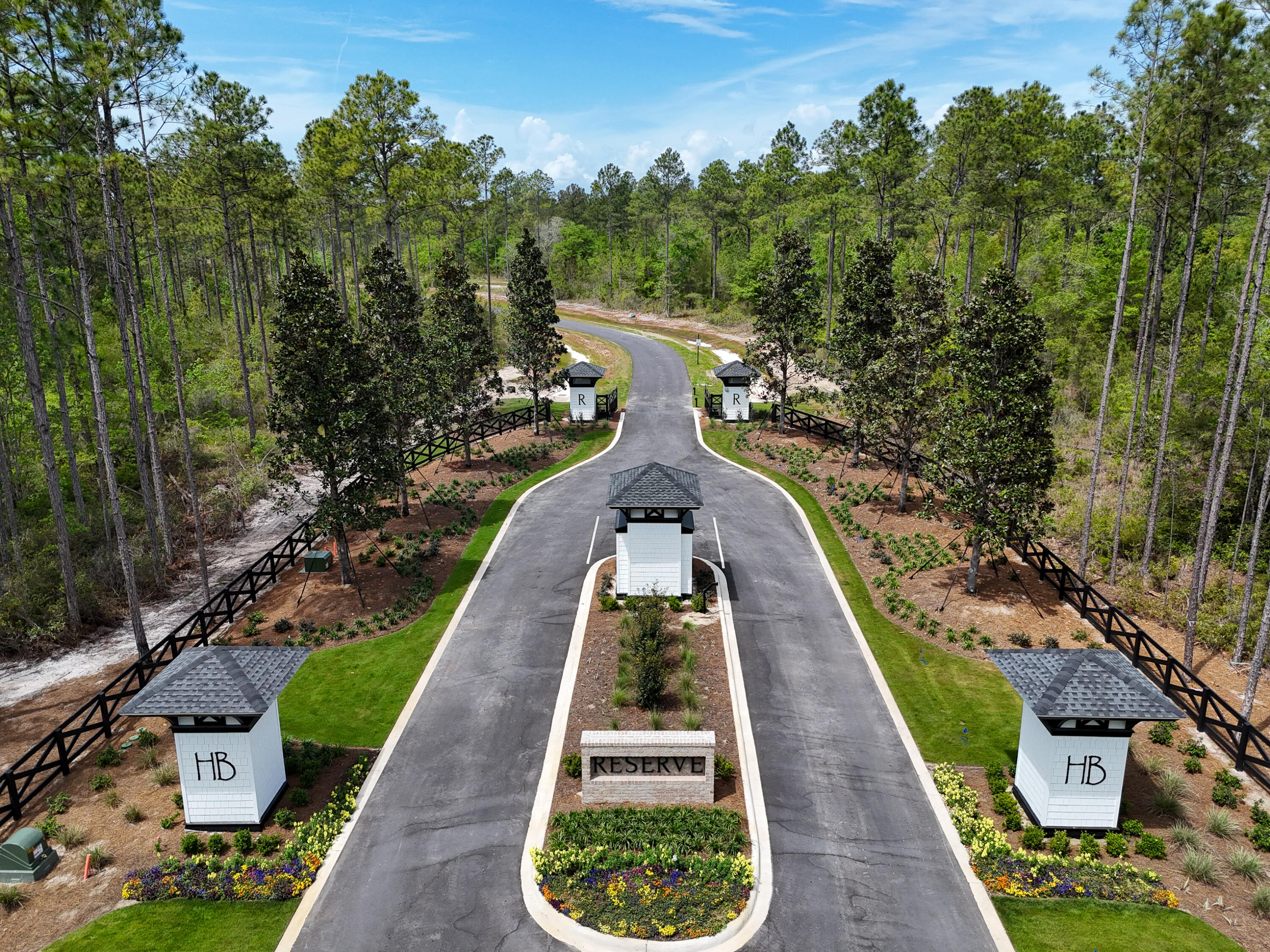 HAMMOCK BAY - Land