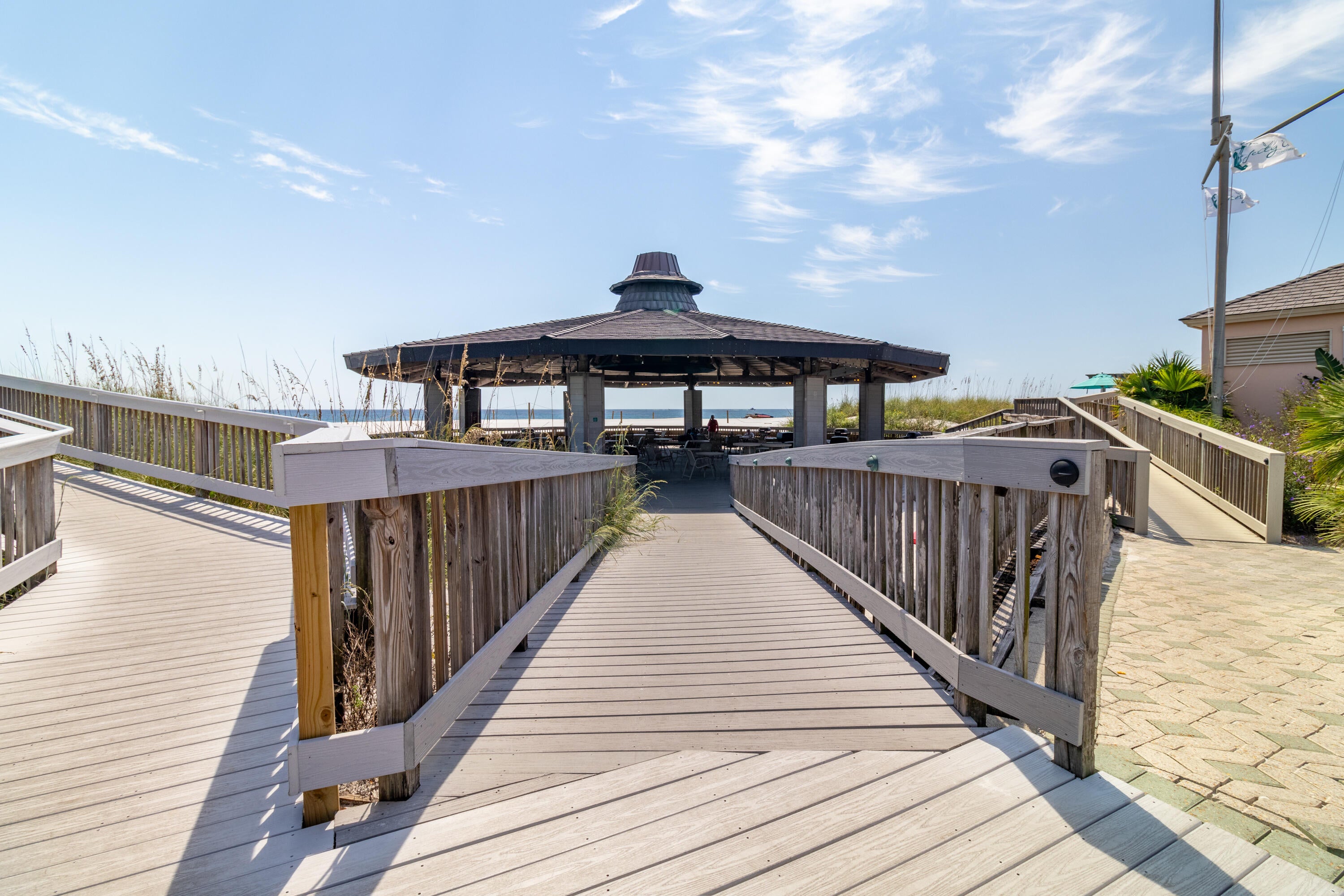 Jetty East Condominium - Residential
