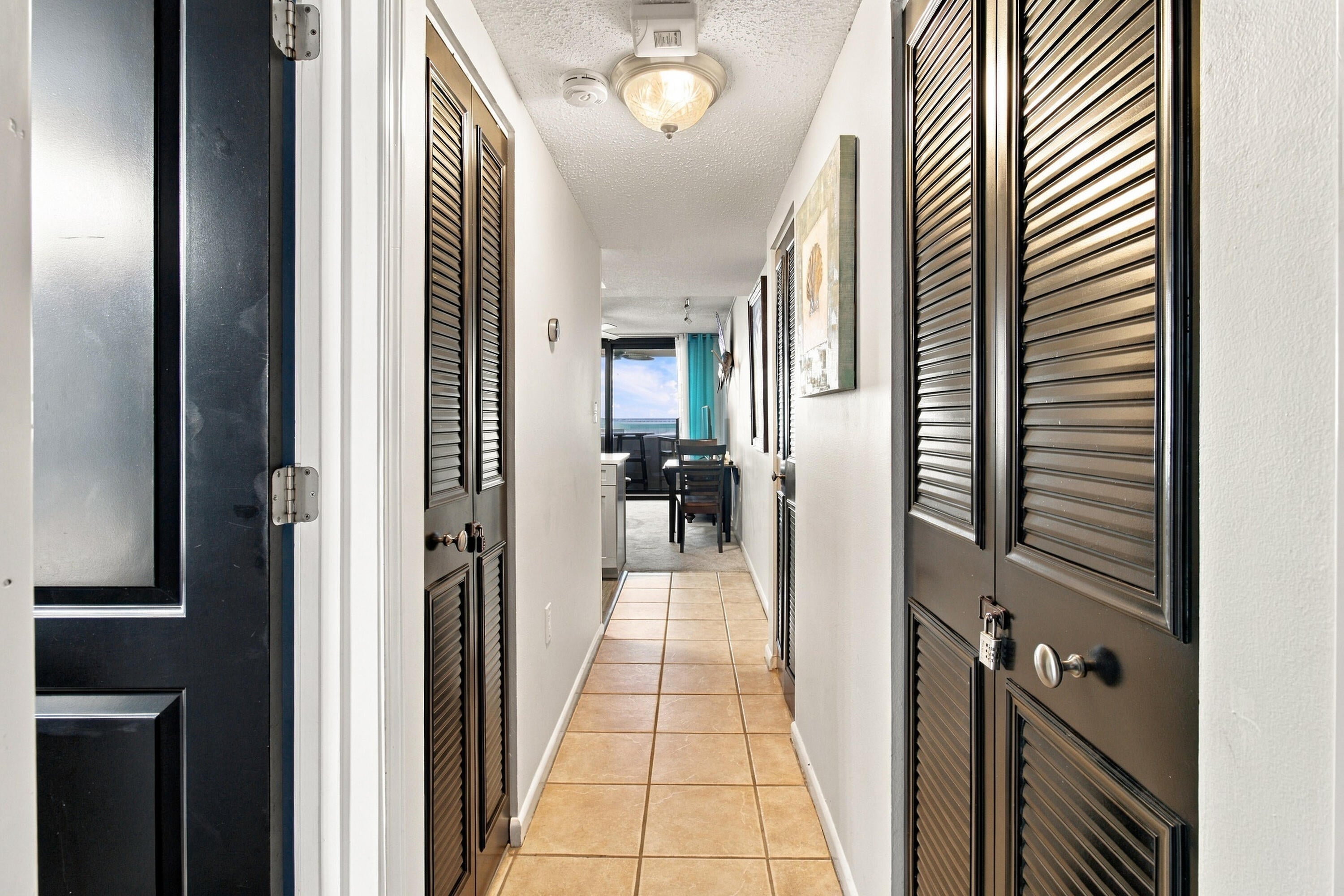Jetty East Condominium - Residential