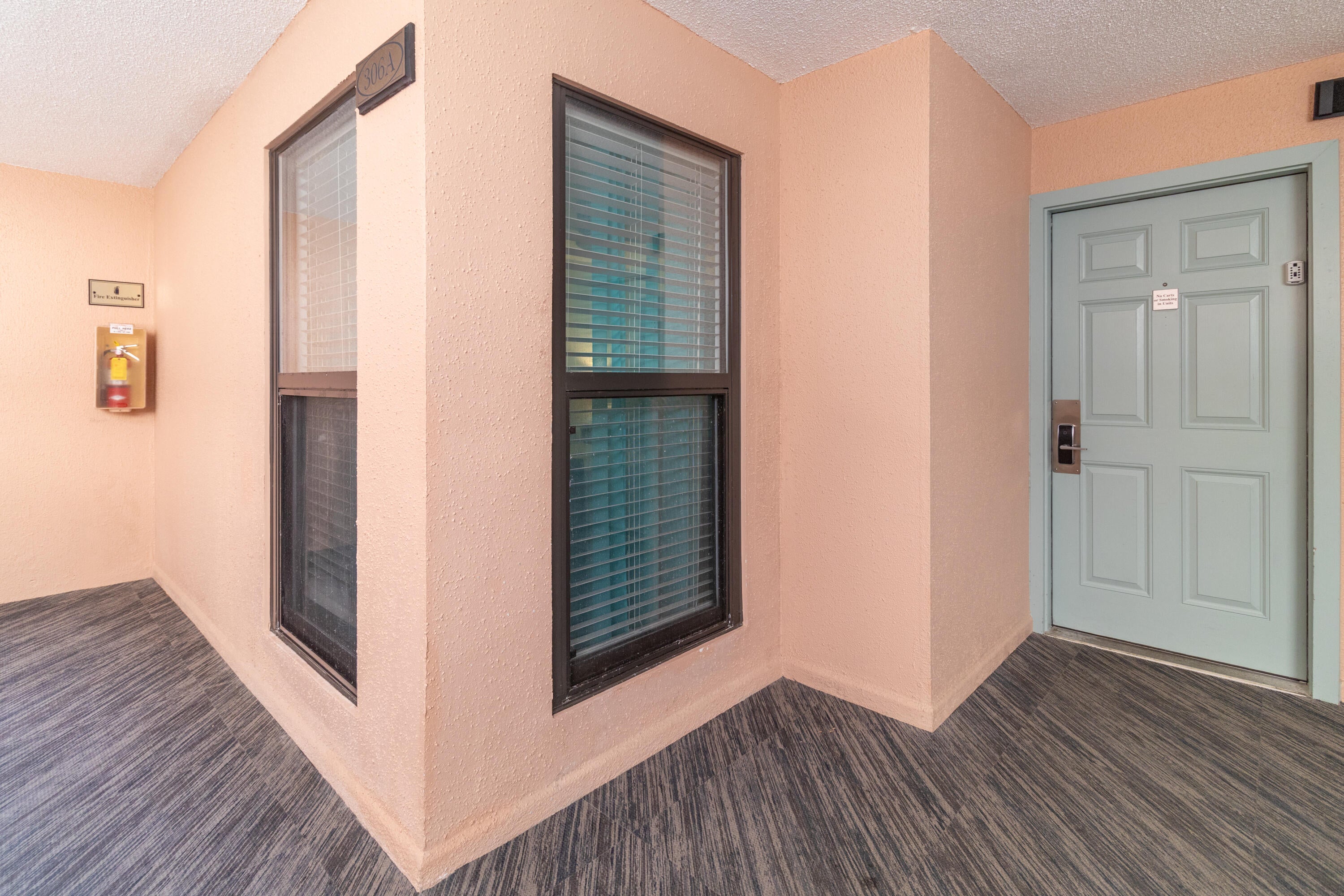 Jetty East Condominium - Residential