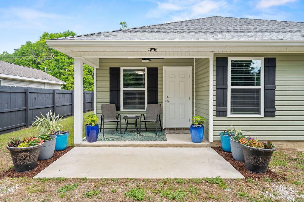 GARDEN CITY - Residential