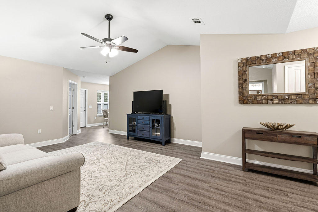 GARDEN CITY - Residential