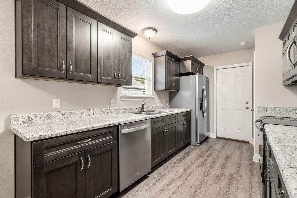 GARDEN CITY - Residential