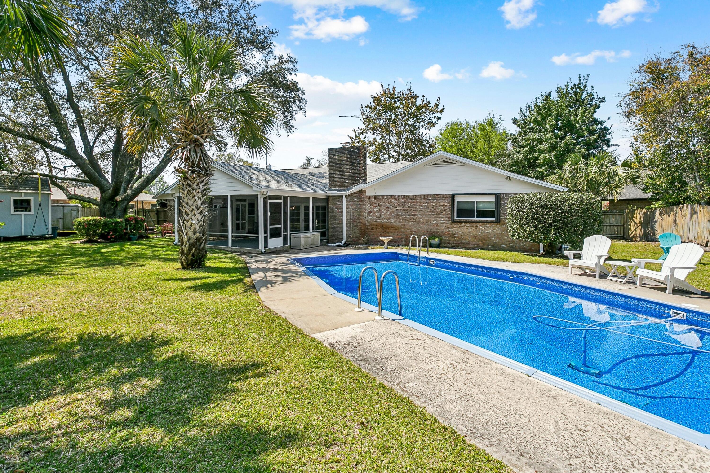 Gulf Breeze Park - Residential