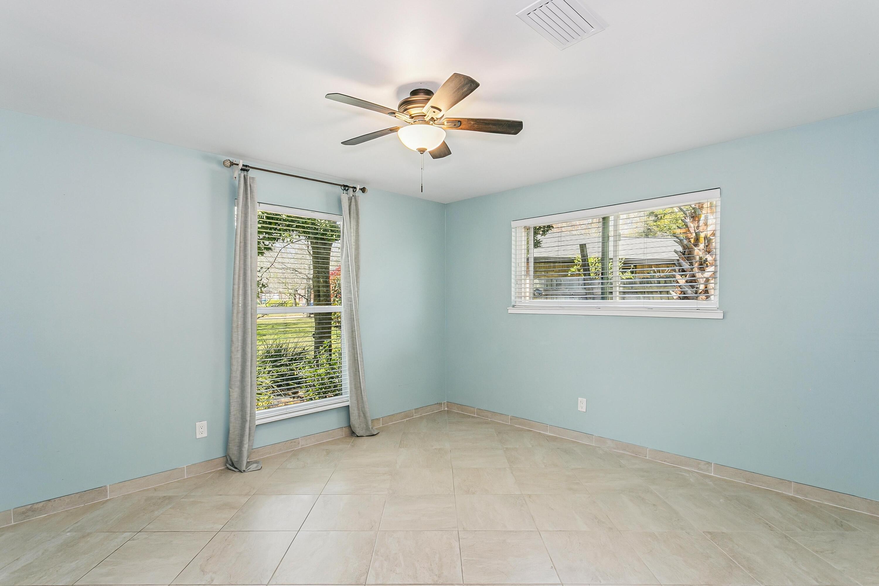 Gulf Breeze Park - Residential