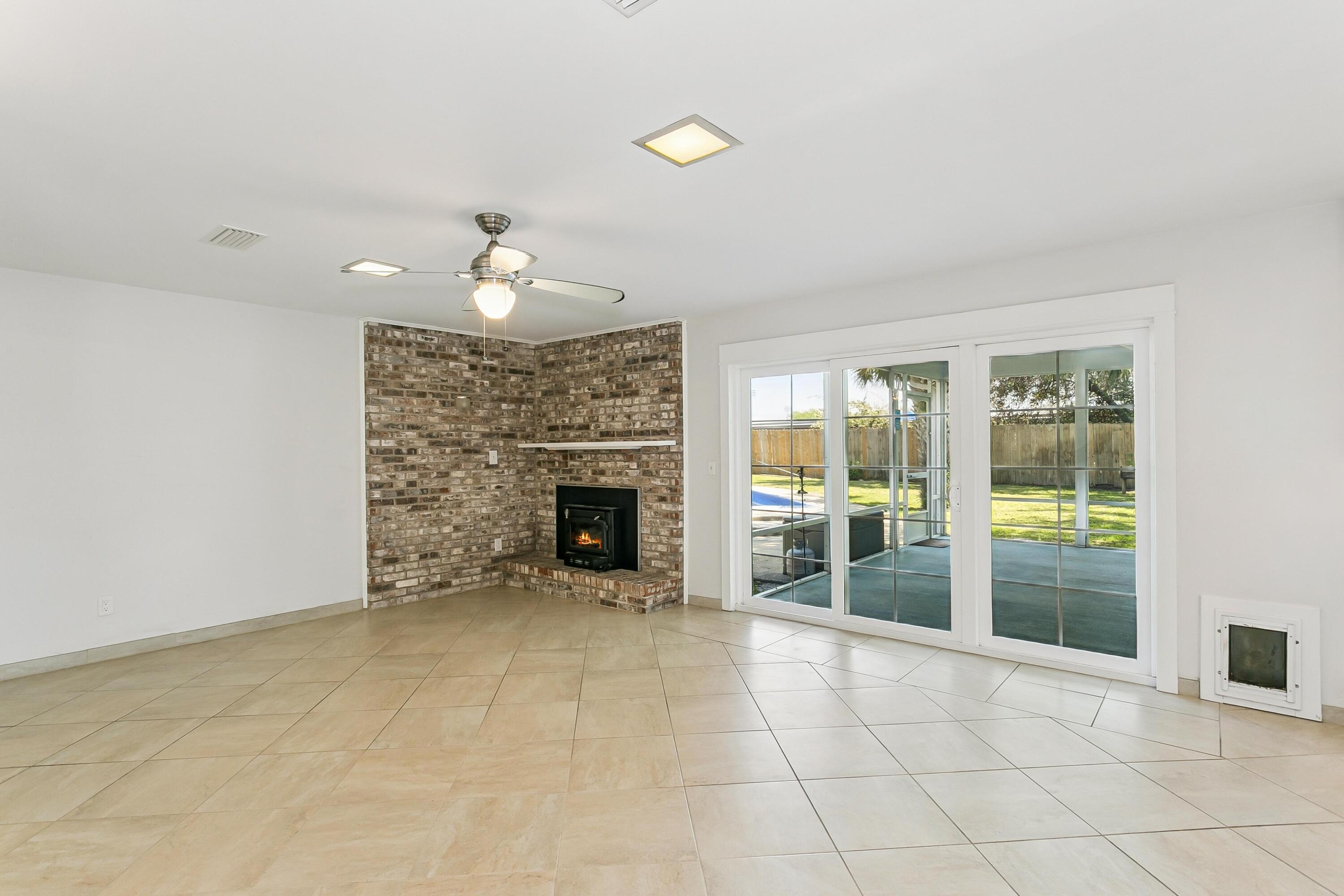 Gulf Breeze Park - Residential