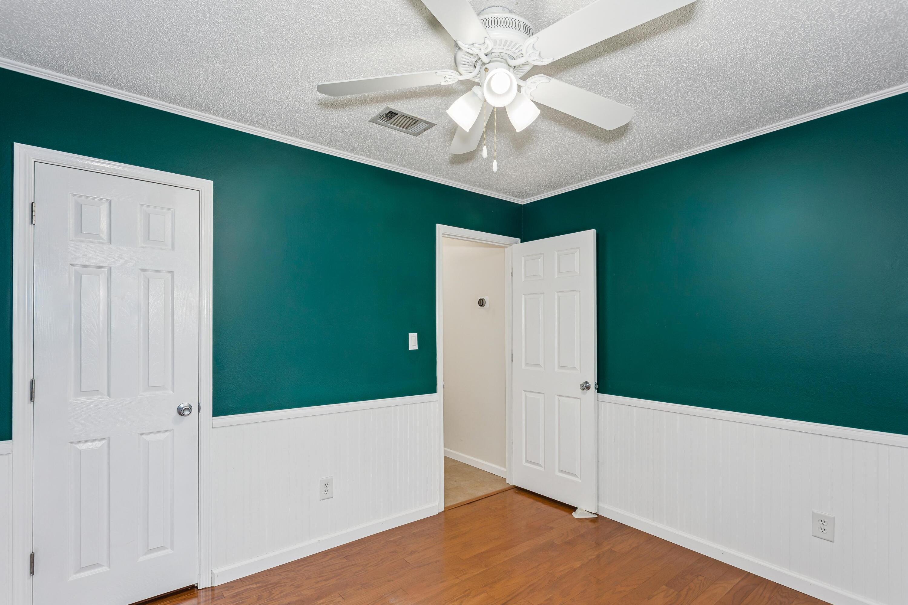 SANDALWOOD - Residential
