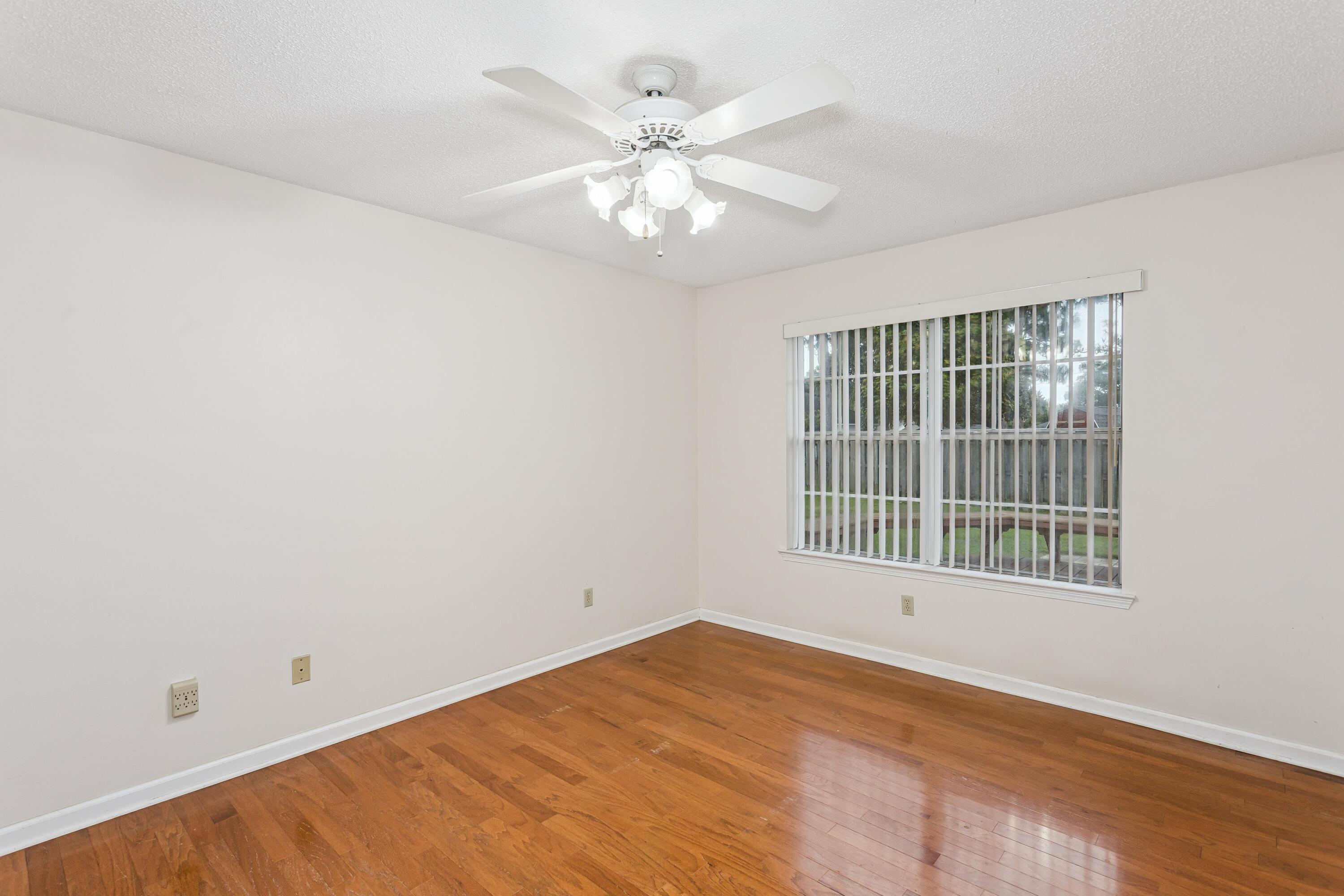 SANDALWOOD - Residential