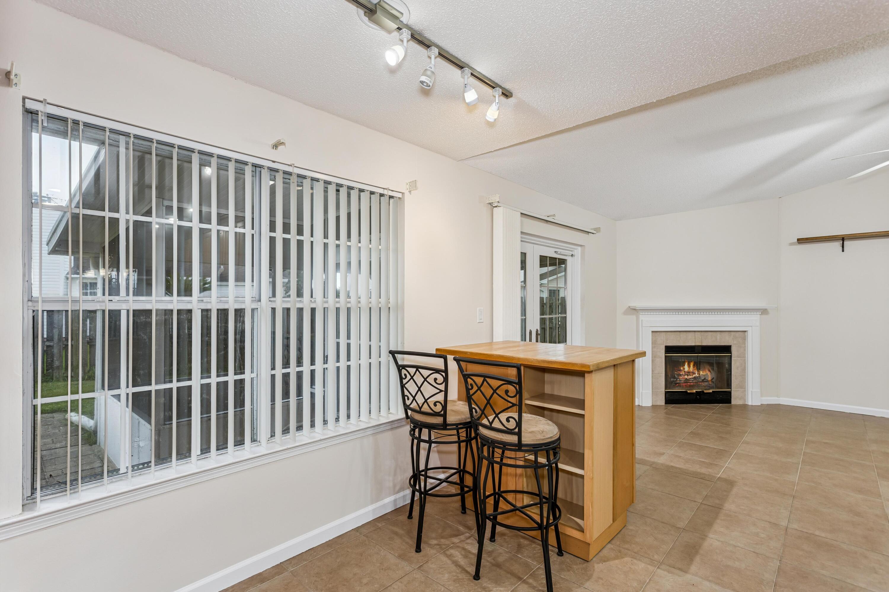 SANDALWOOD - Residential