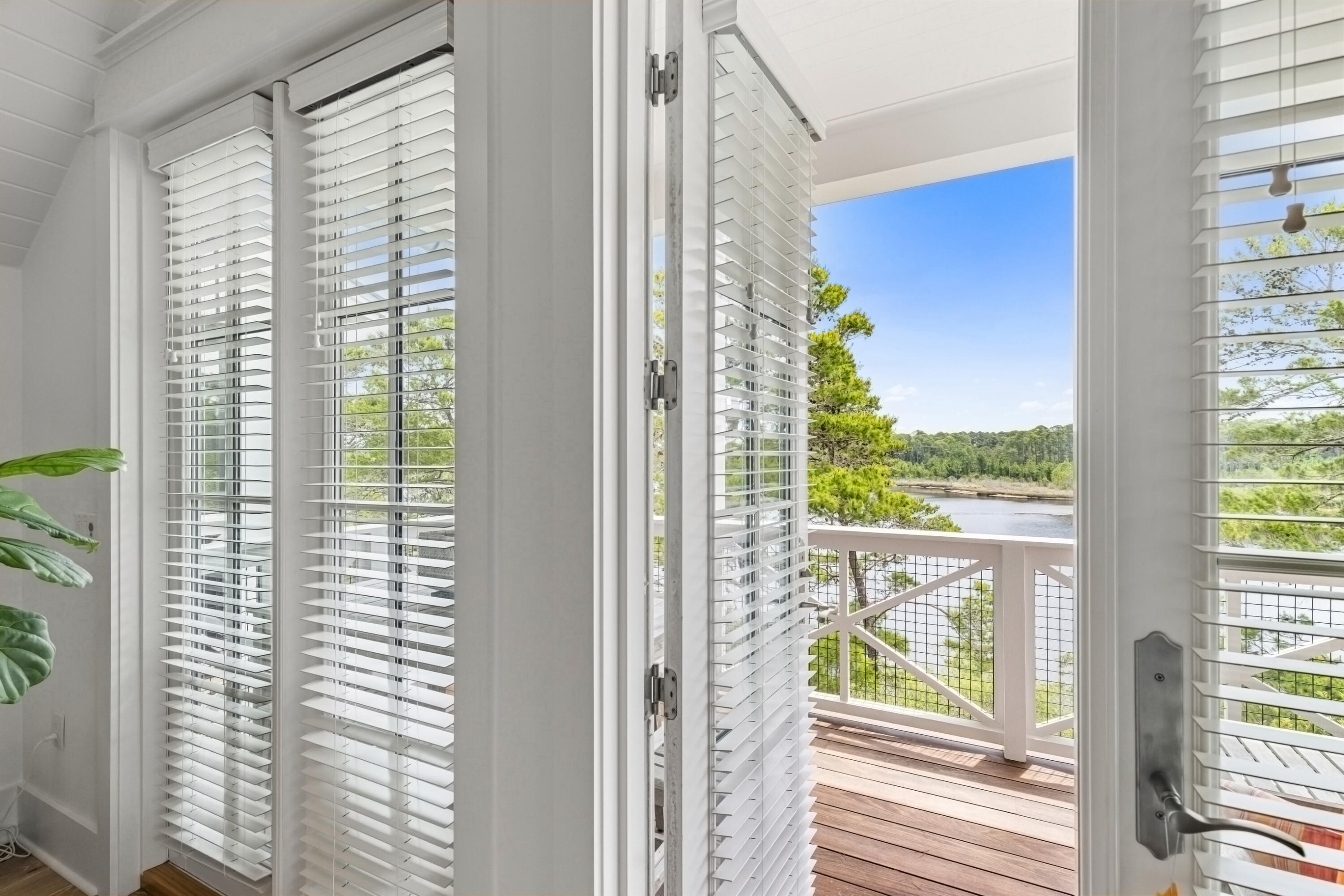DRAPER LAKE COASTAL VILLAGE - Residential