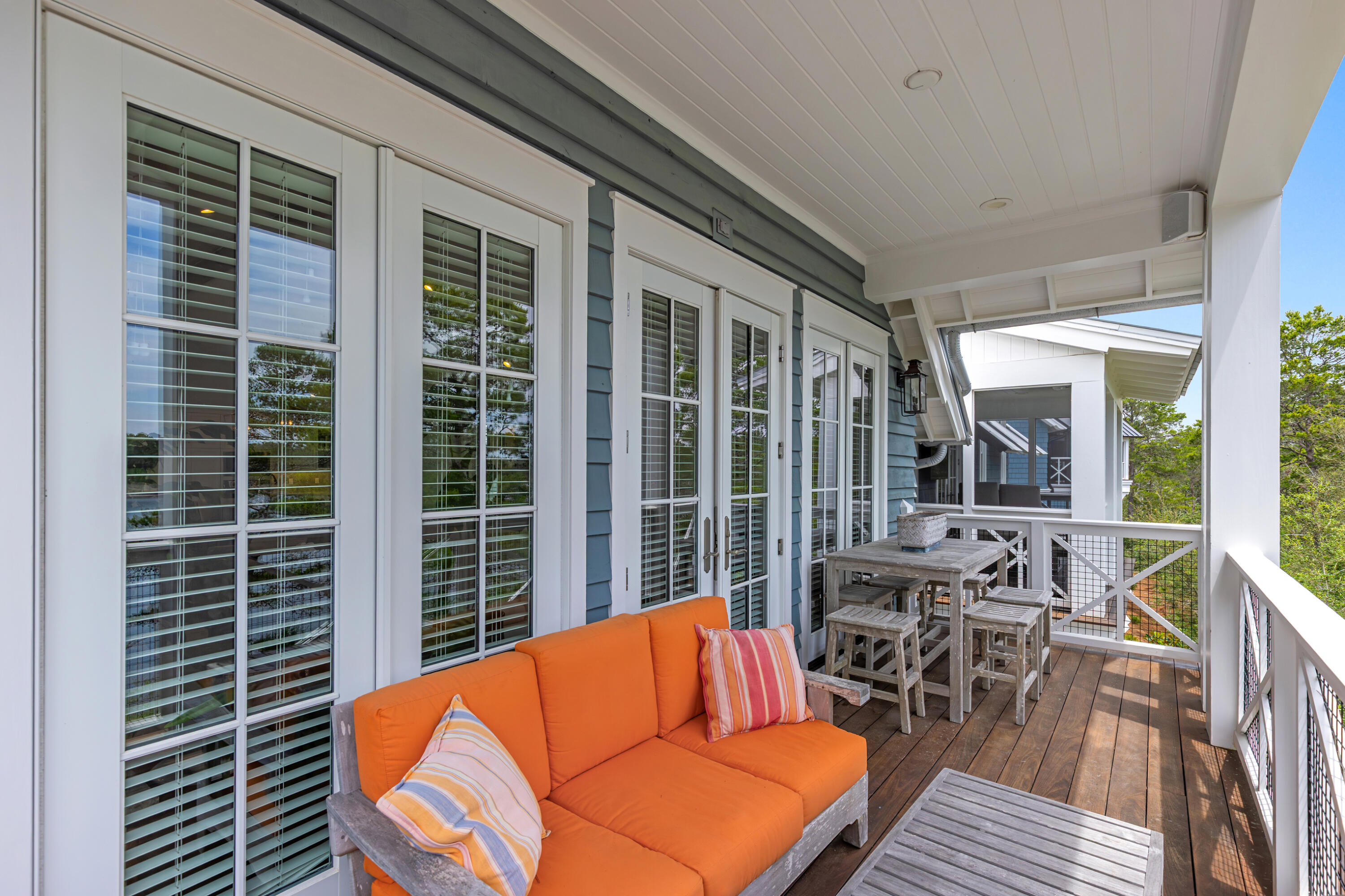 DRAPER LAKE COASTAL VILLAGE - Residential