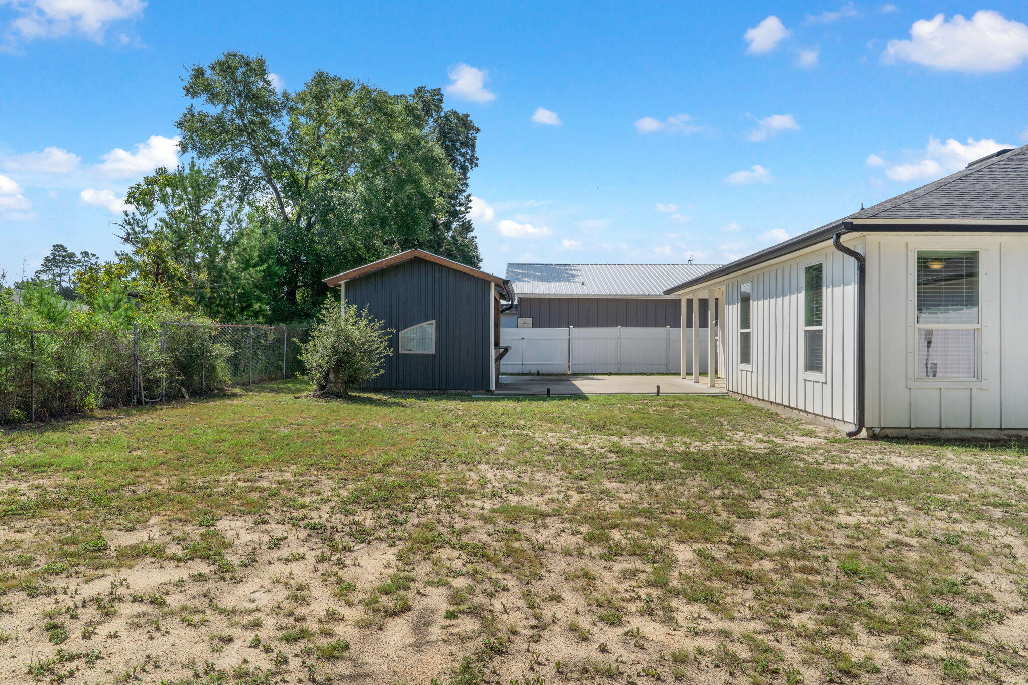NO RECORDED SUBDIVISION - Residential