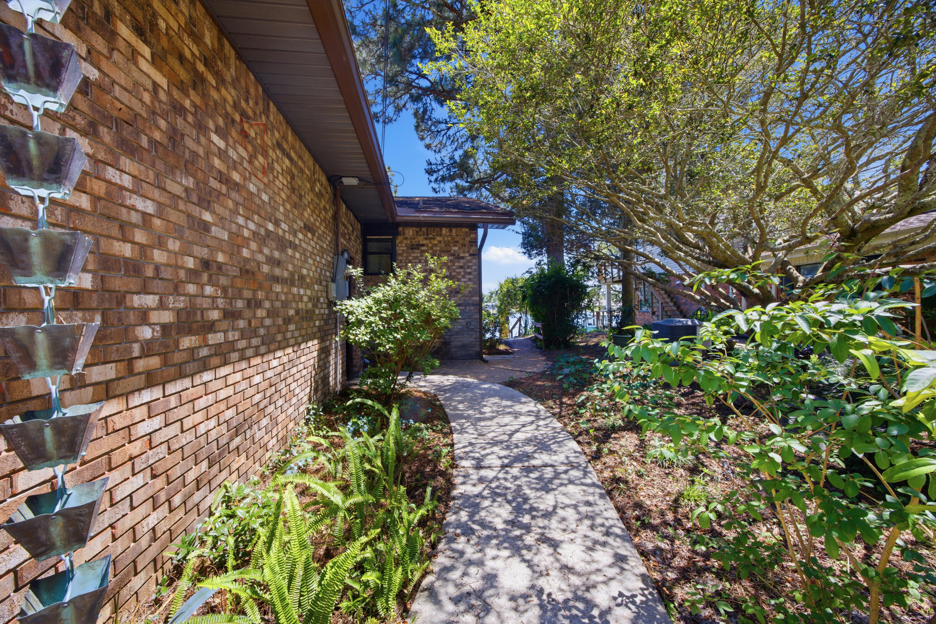 Meets and Bounds - Residential
