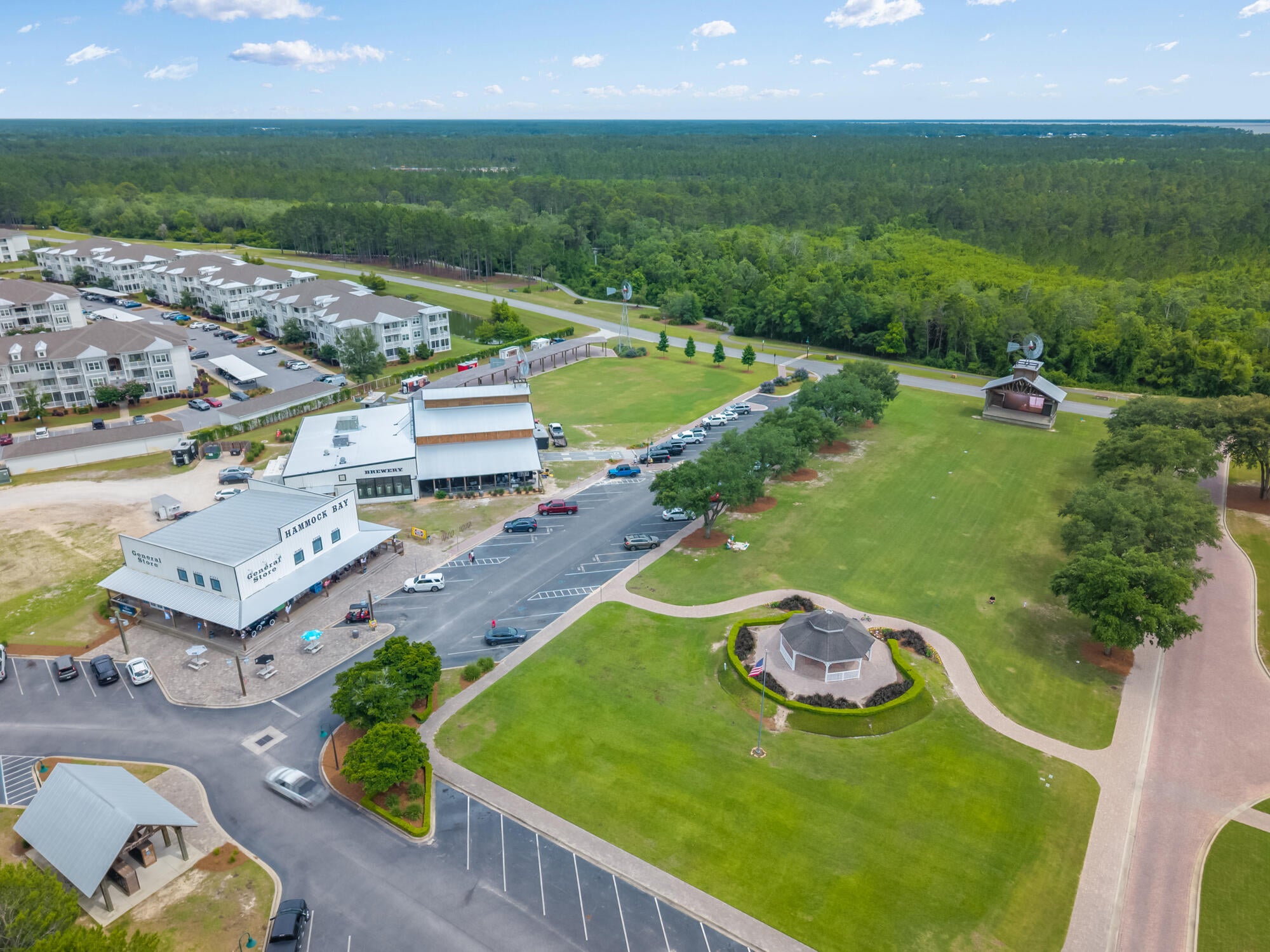 HAMMOCK BAY - SPLENDOR - Residential