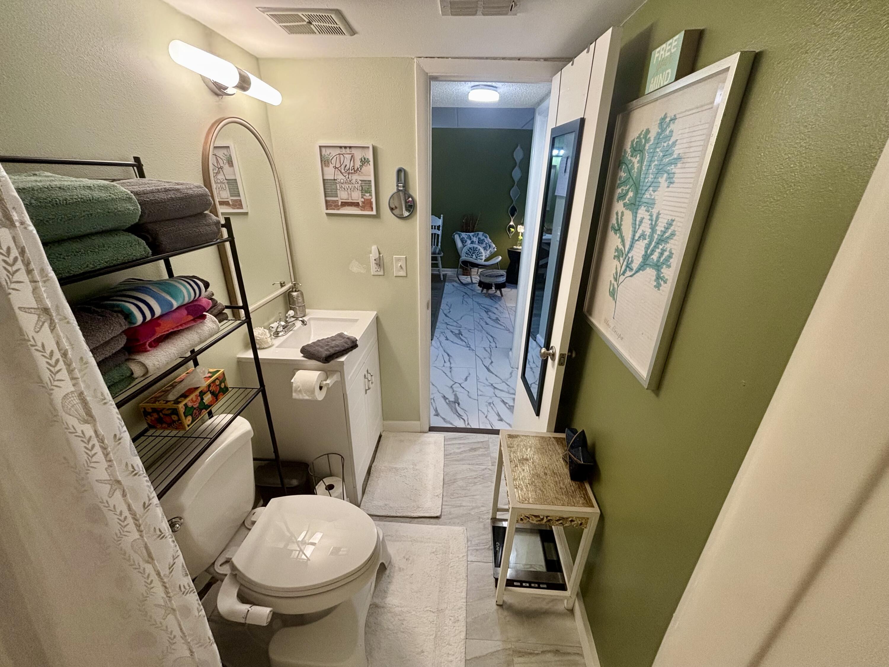 CEDARS CONDO - Residential