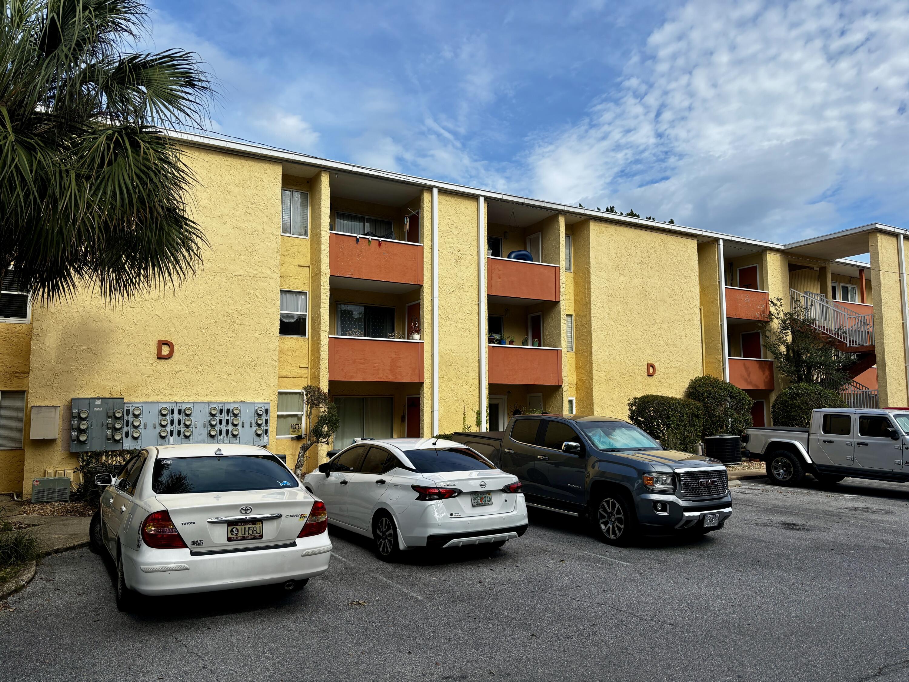 CEDARS CONDO - Residential