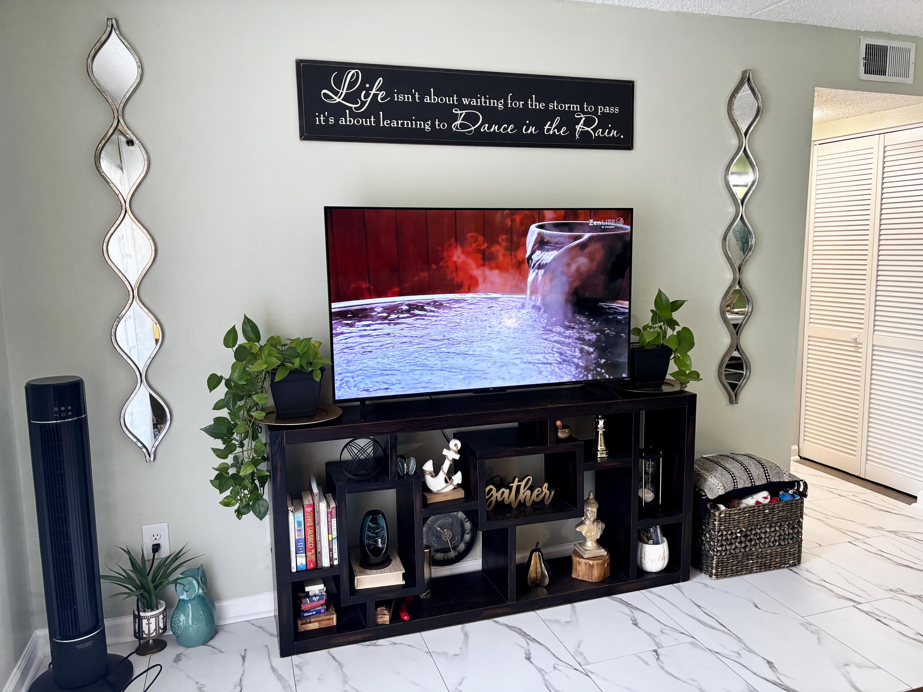 CEDARS CONDO - Residential