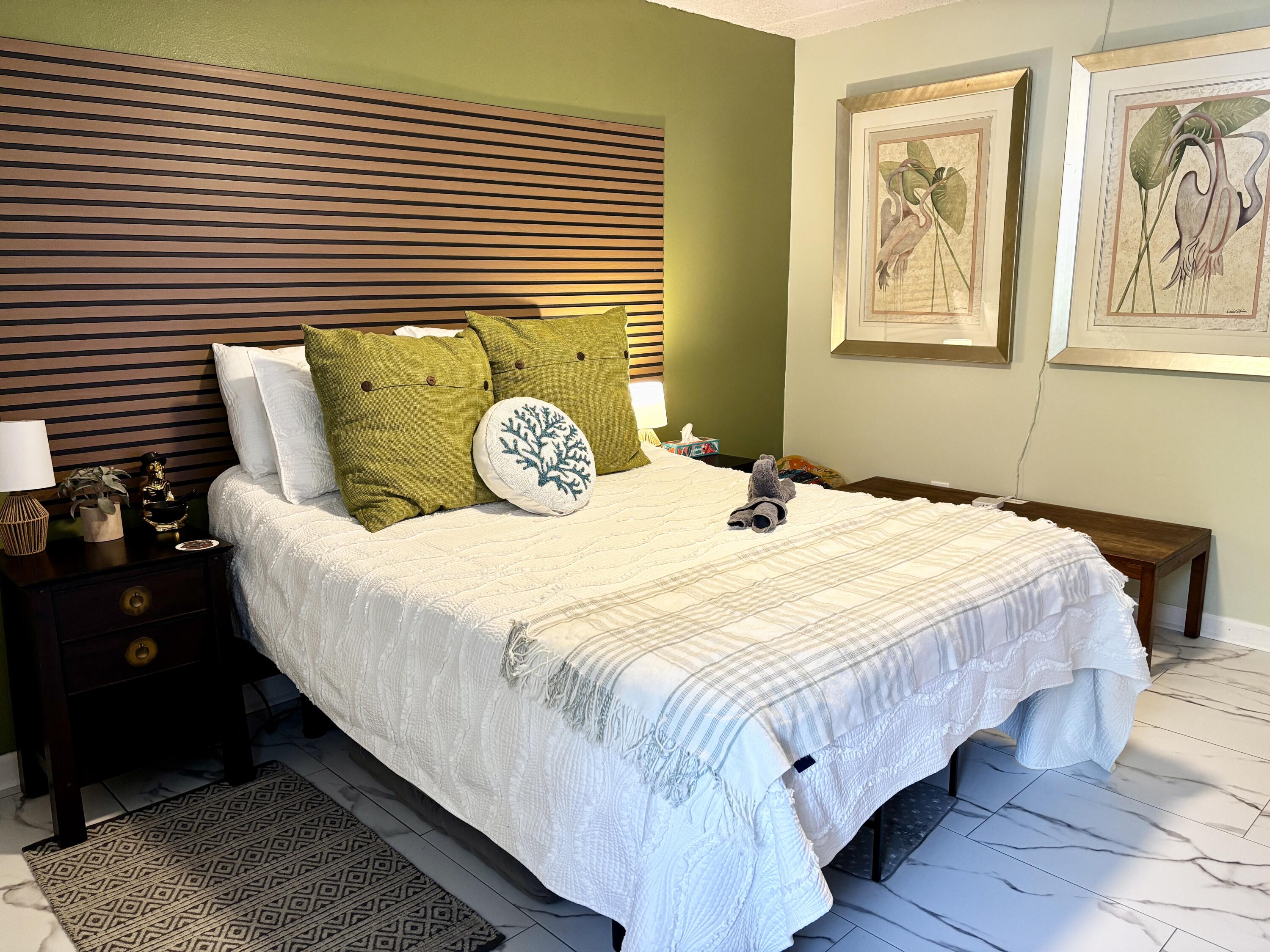 CEDARS CONDO - Residential