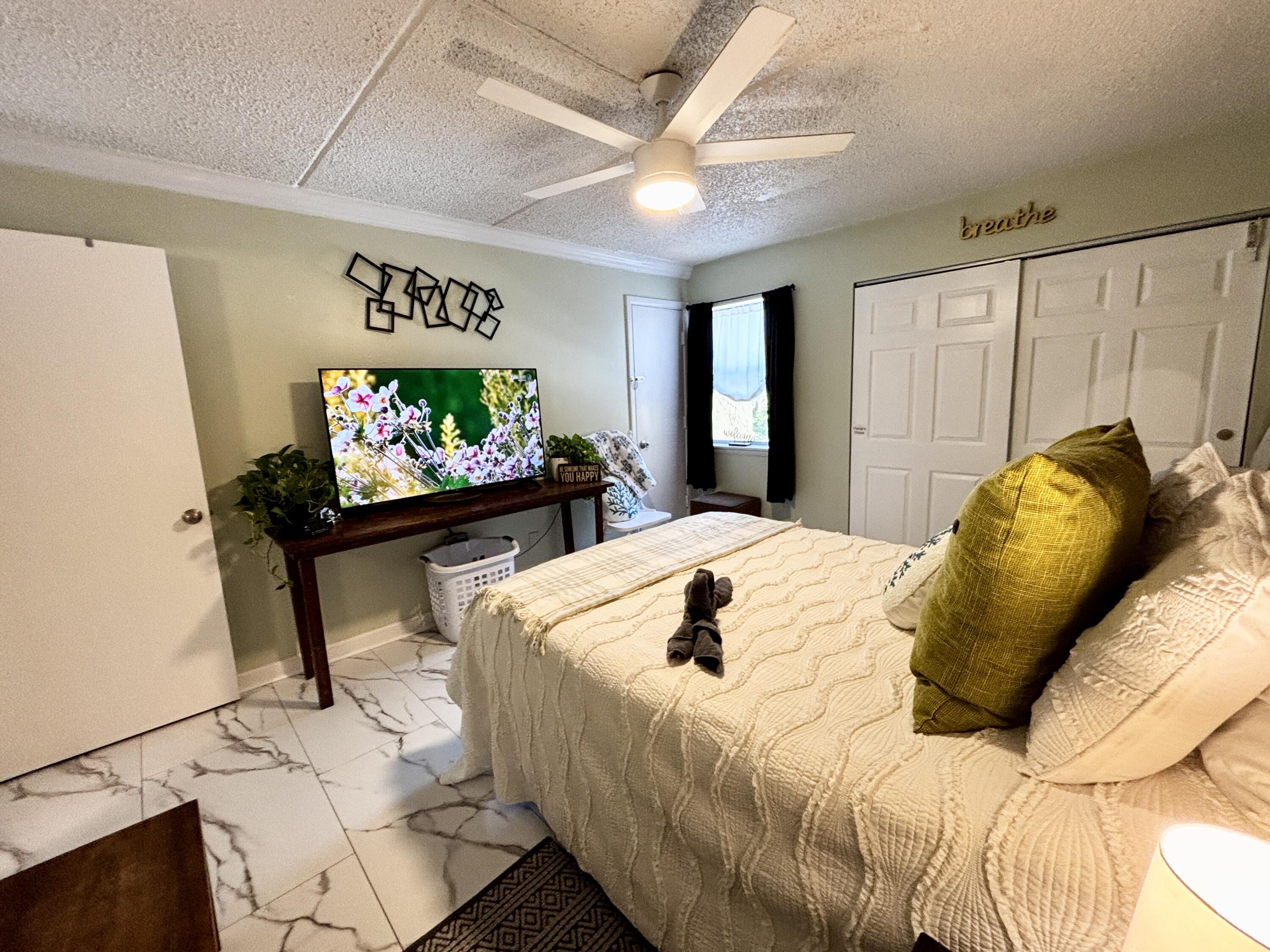 CEDARS CONDO - Residential