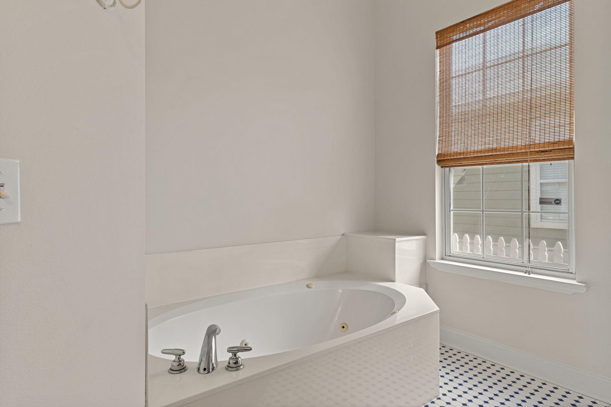 SOVEREIGN ISLE S/D - Residential