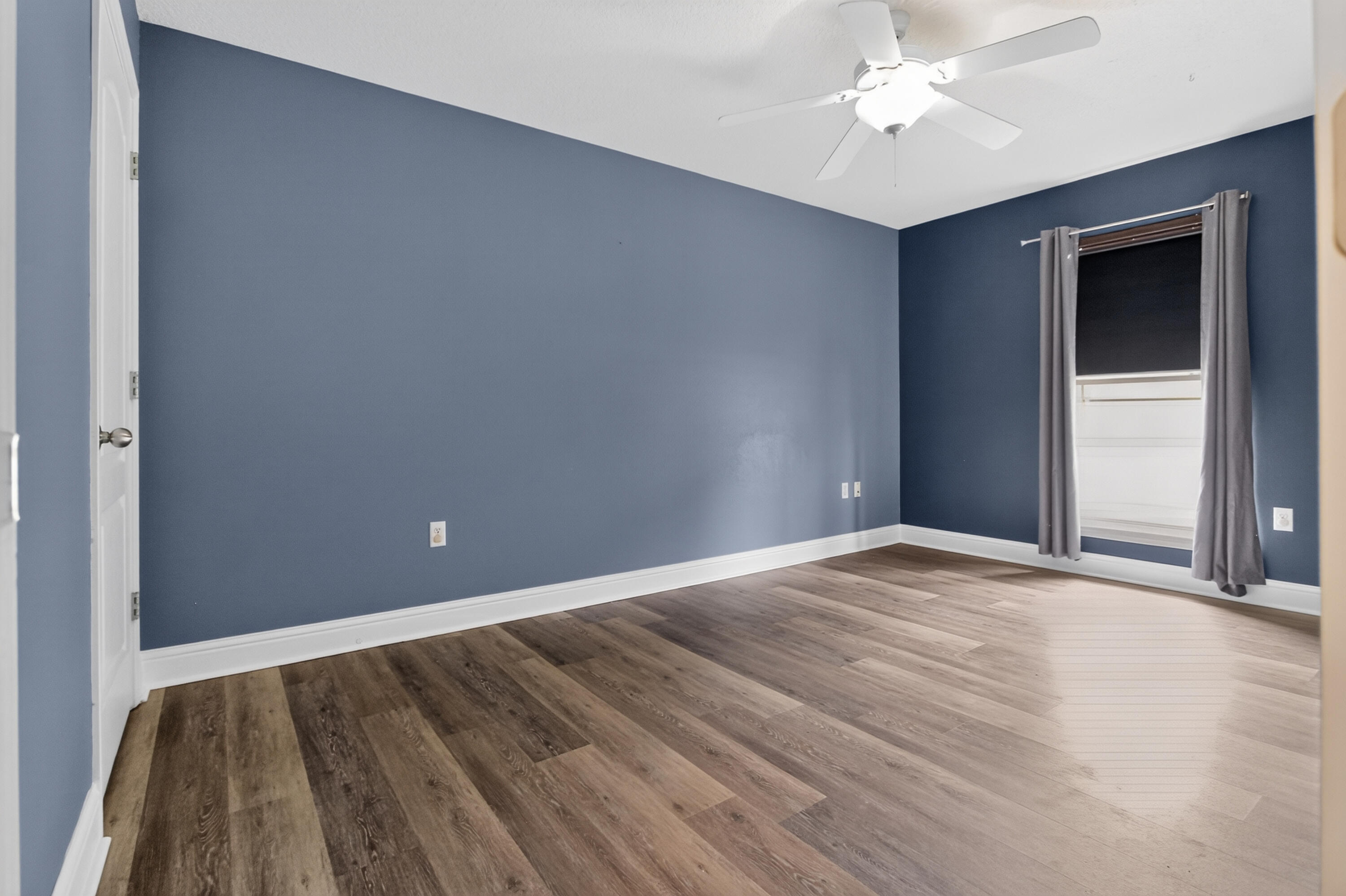 SILVER SPRINGS EST - Residential