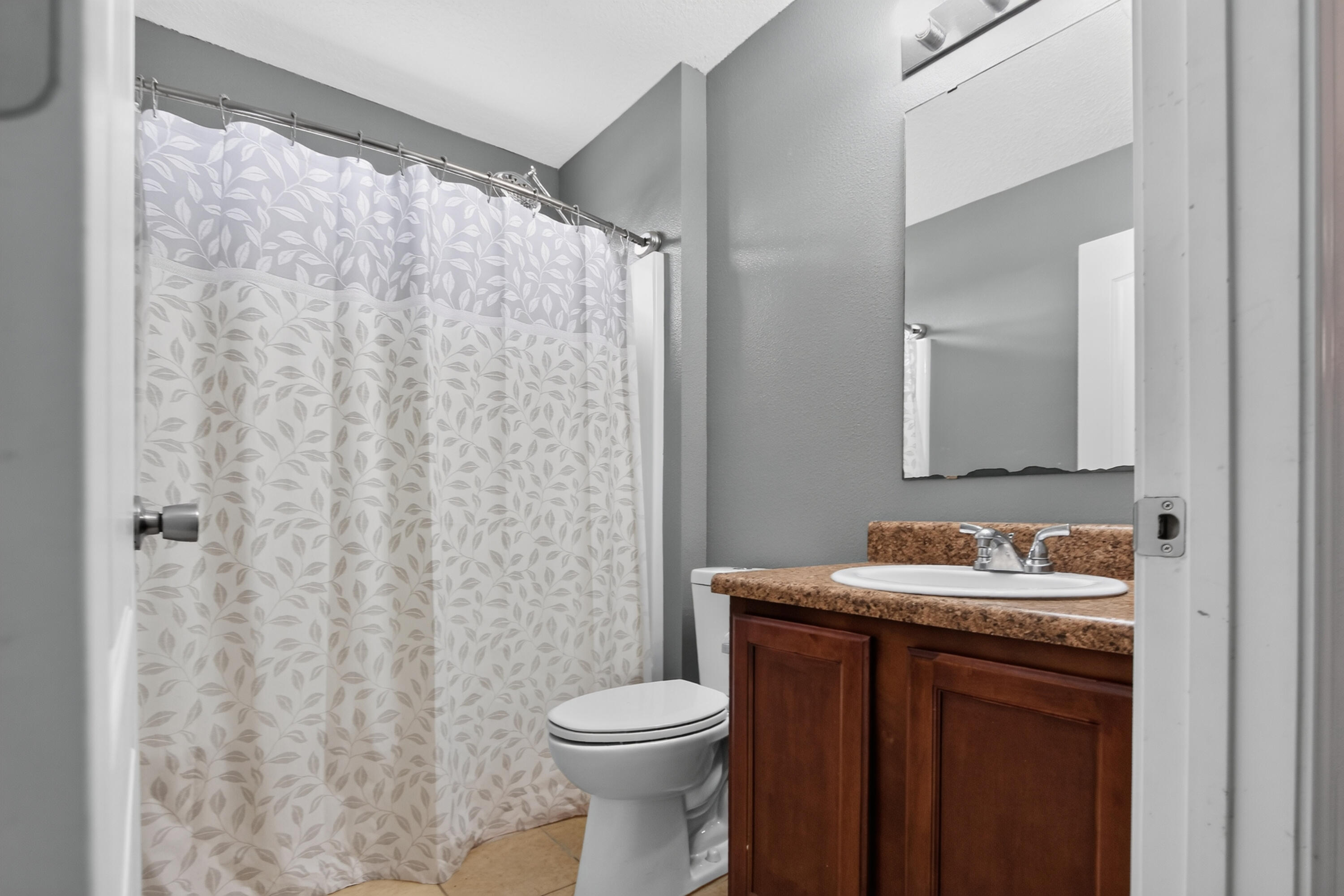 SILVER SPRINGS EST - Residential
