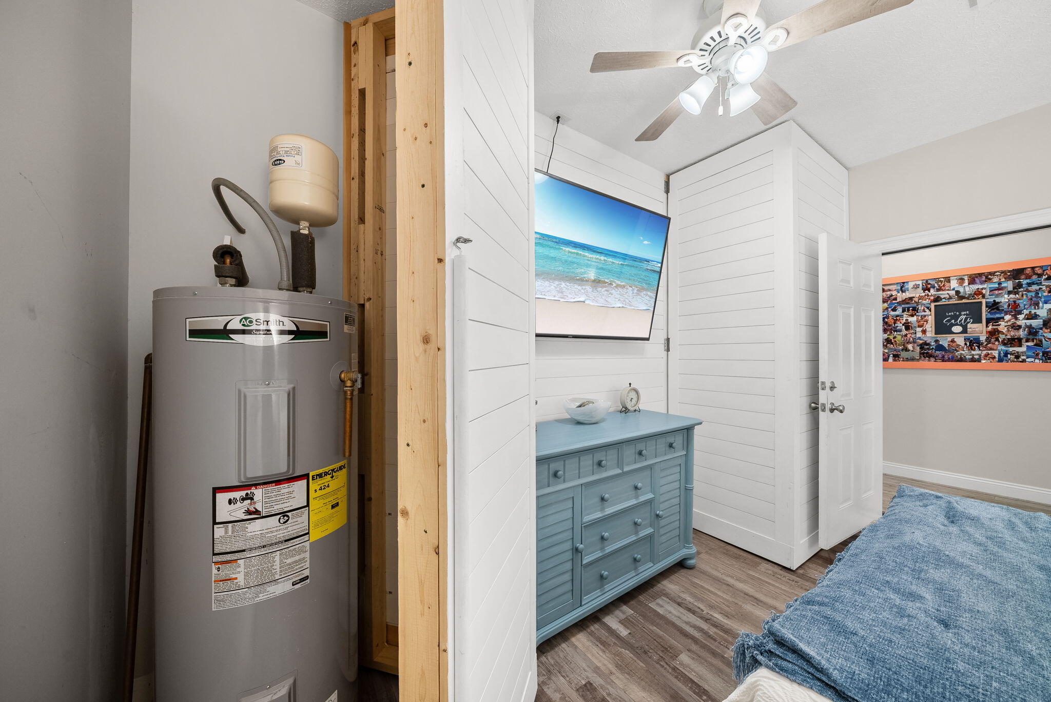 HOLIDAY BEACH UNIT 11 - Residential