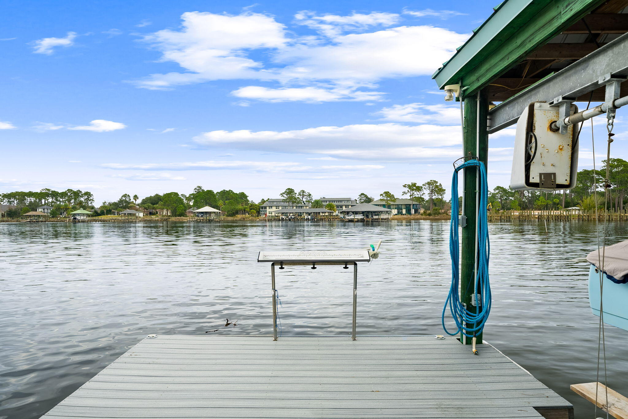 HOLIDAY BEACH UNIT 11 - Residential