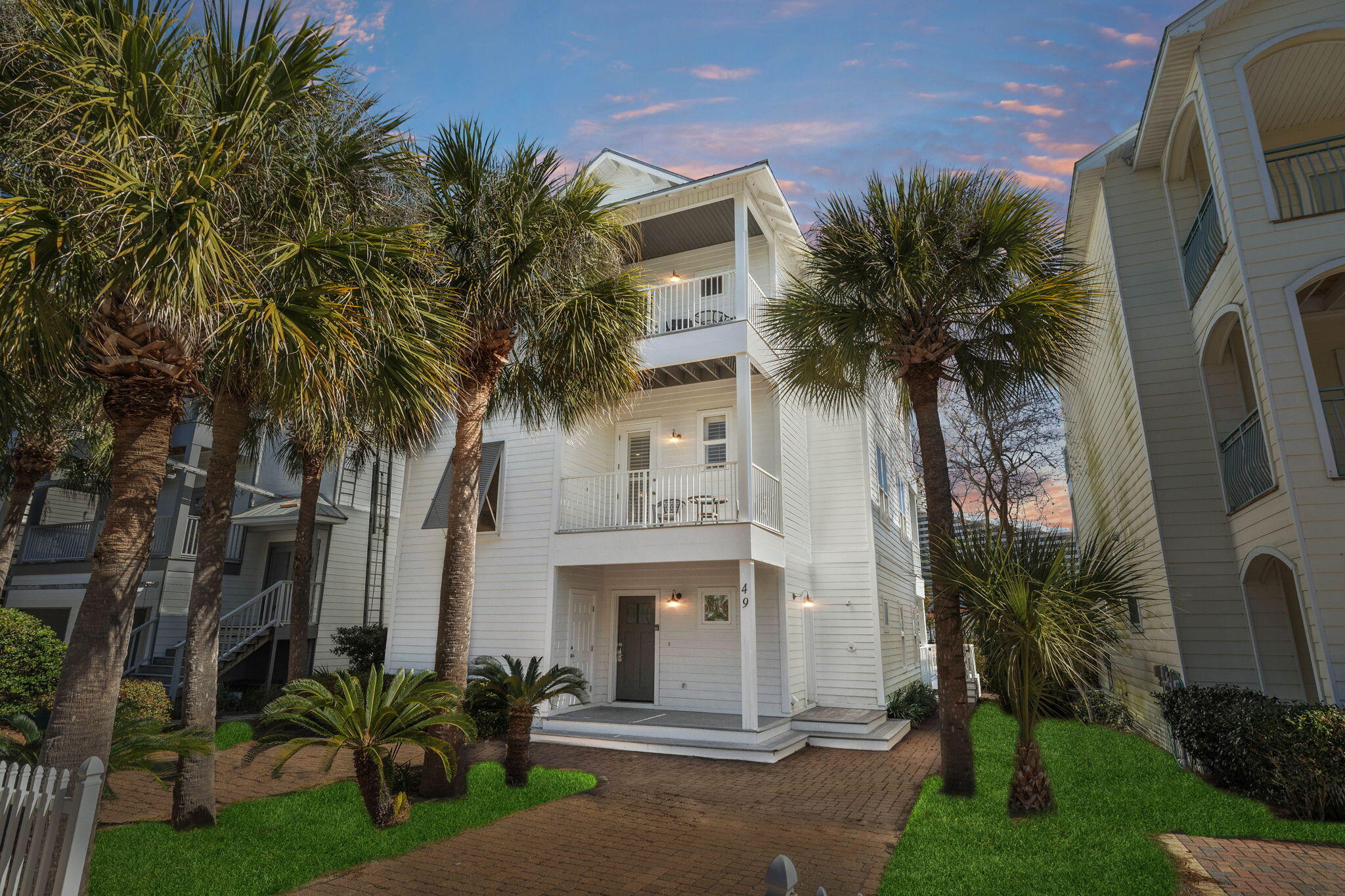 CRESCENT AT MIRAMAR BEACH THE - Residential