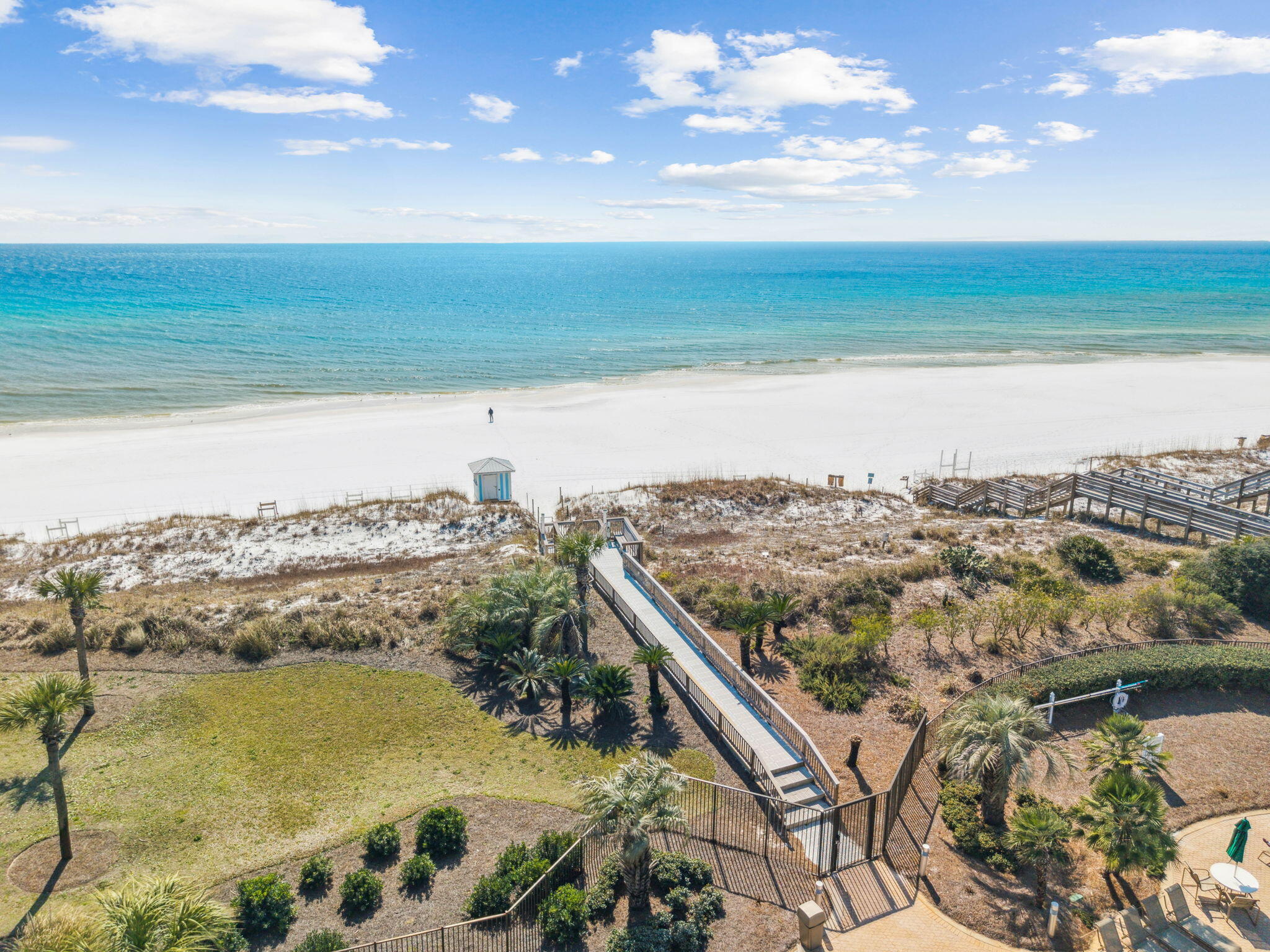 CRESCENT AT MIRAMAR BEACH THE - Residential
